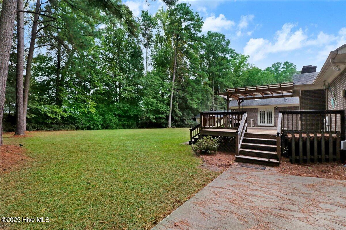 2407 Sparre Drive Property Photo 8