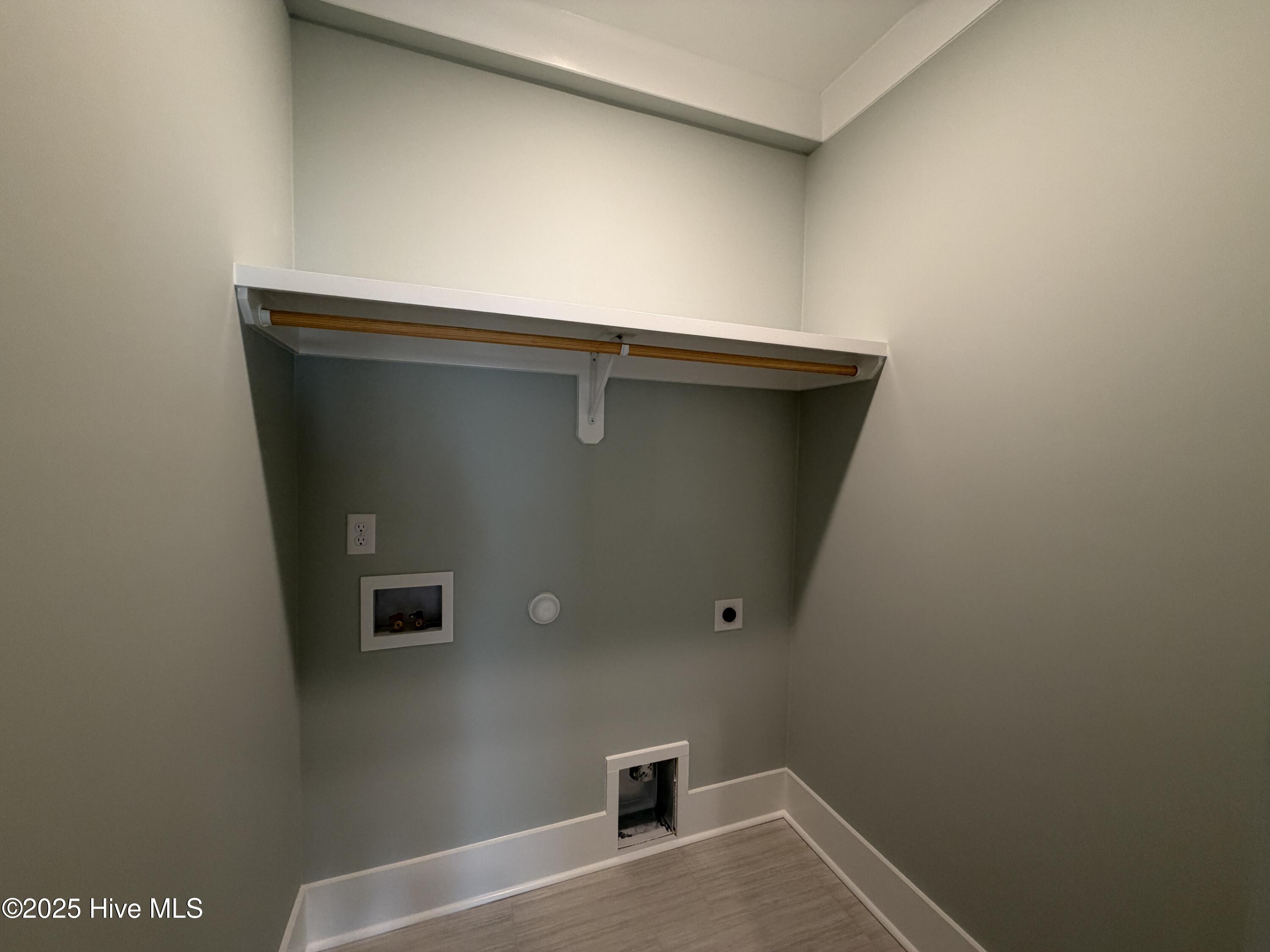 6020 Calvada Circle Property Photo 7