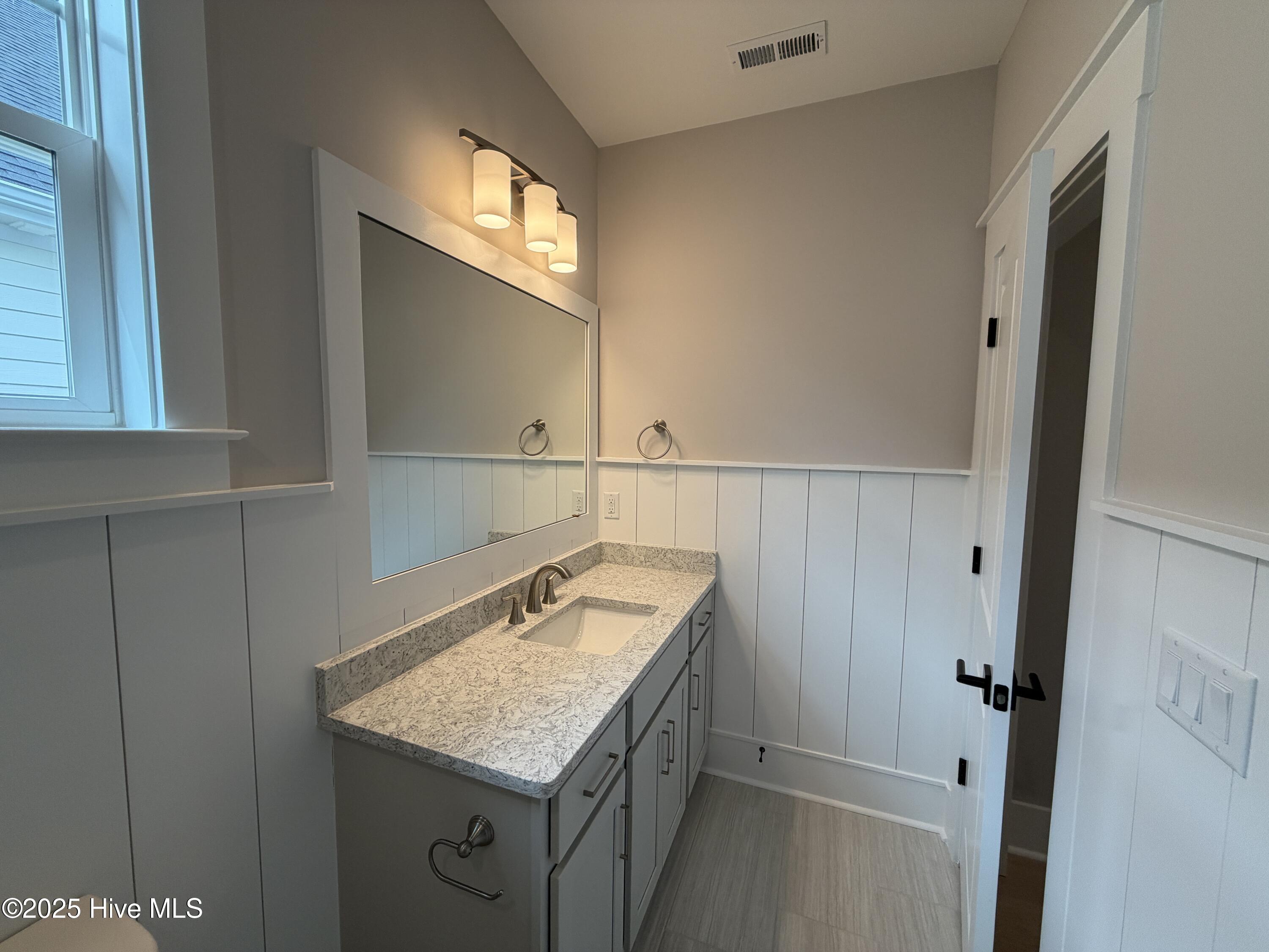 6020 Calvada Circle Property Photo 9