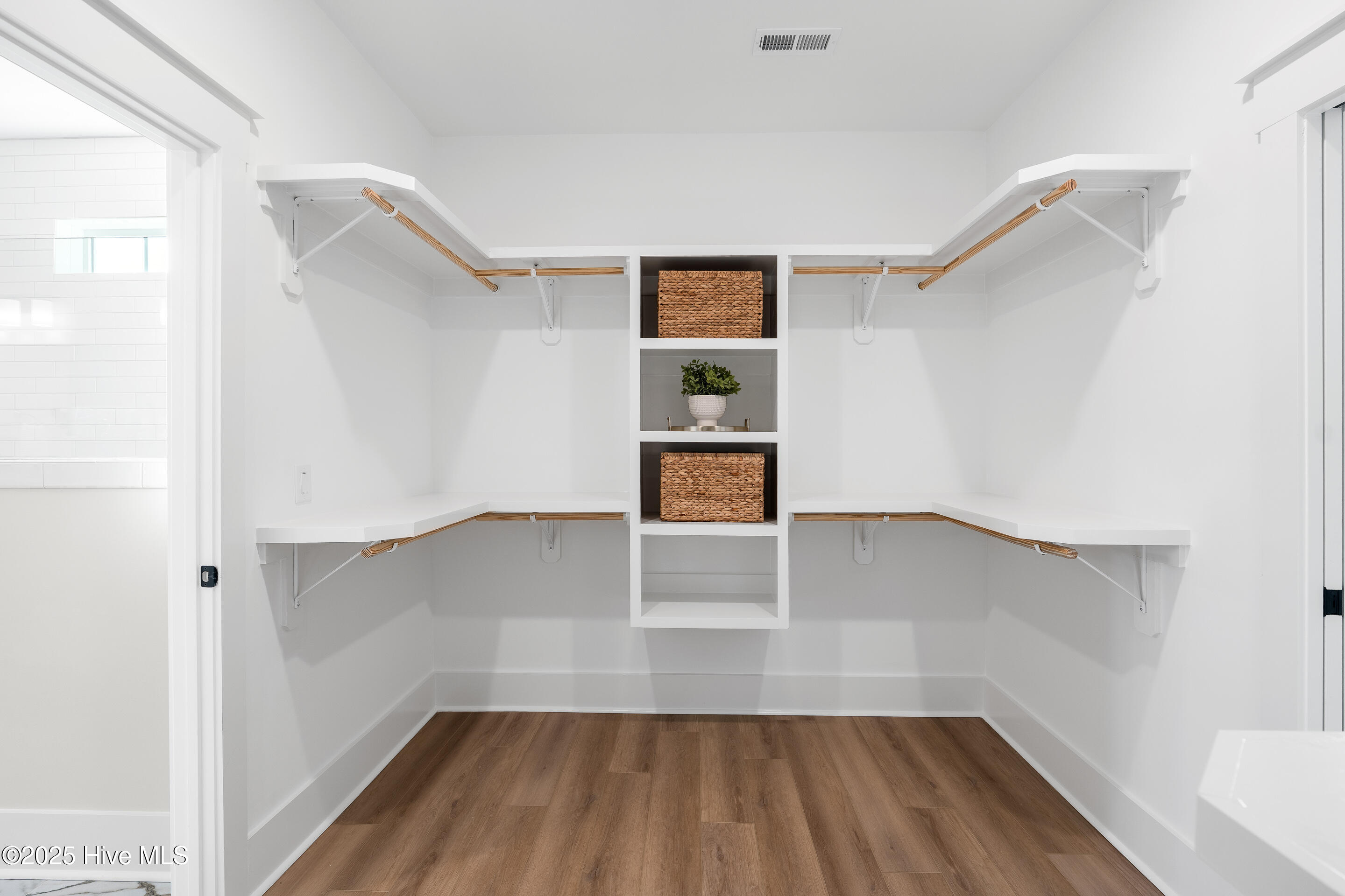 6016 Calvada Circle Property Photo 45