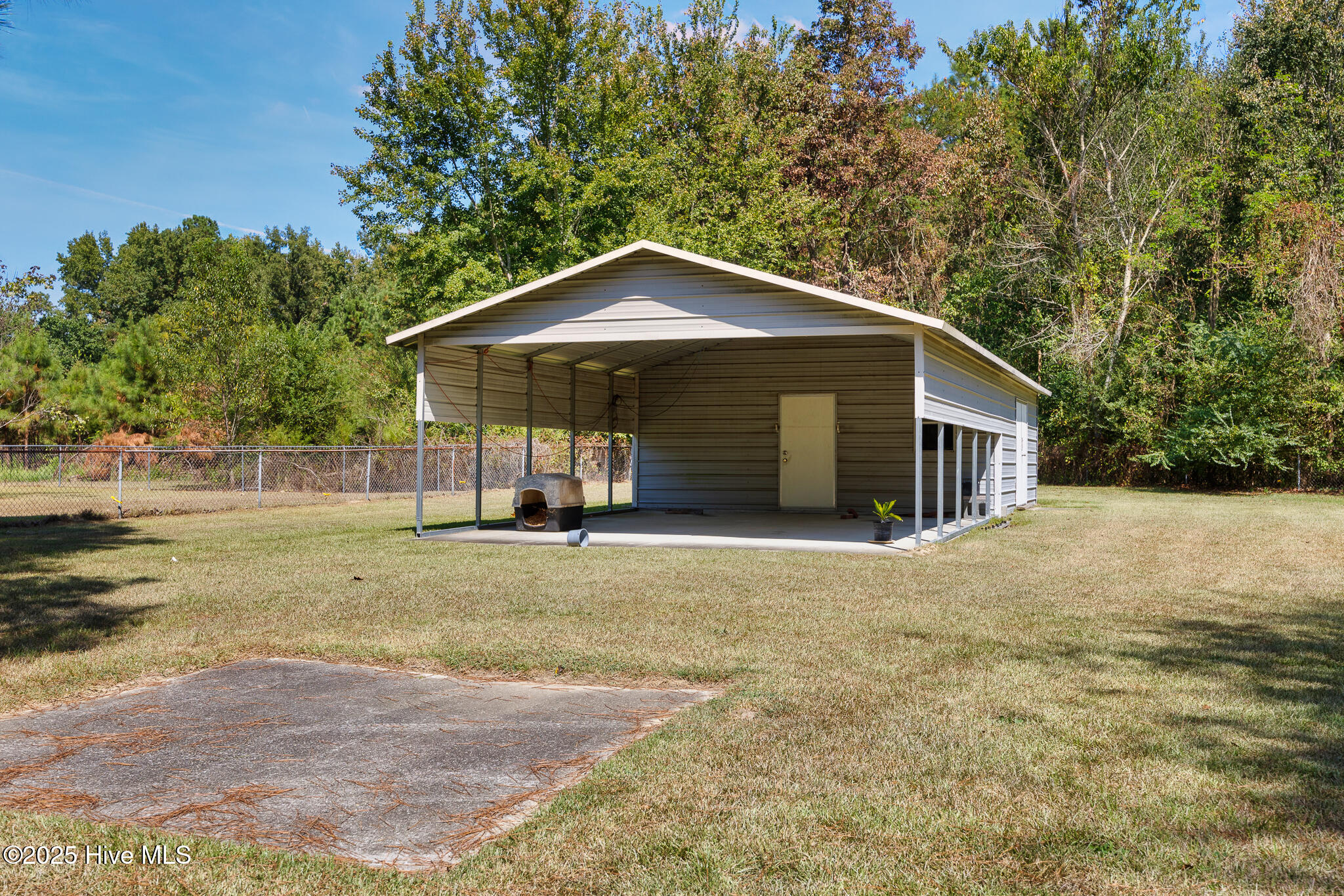320 Neill Maxwell Road Property Photo 6