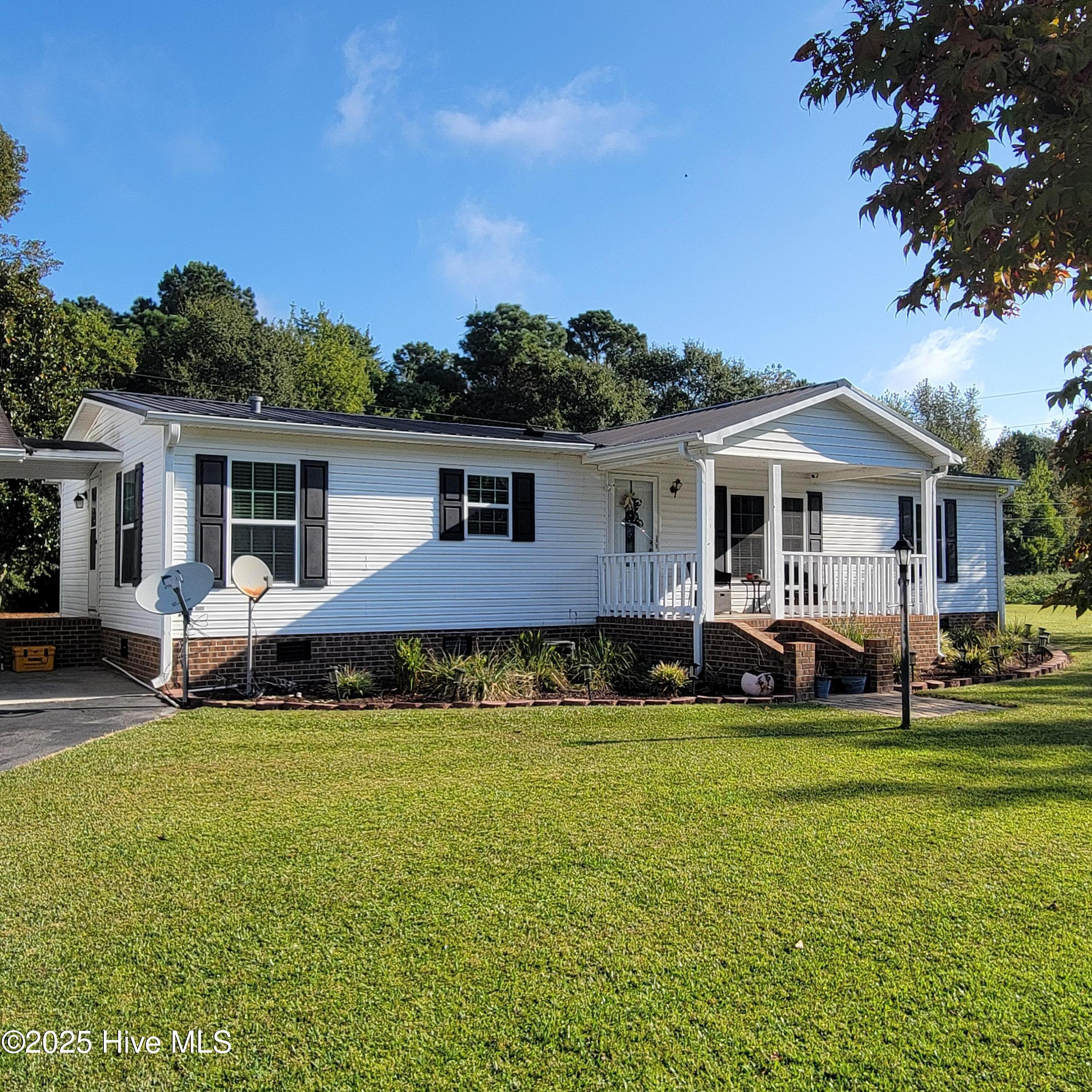 272 Josephus Road Property Photo 1