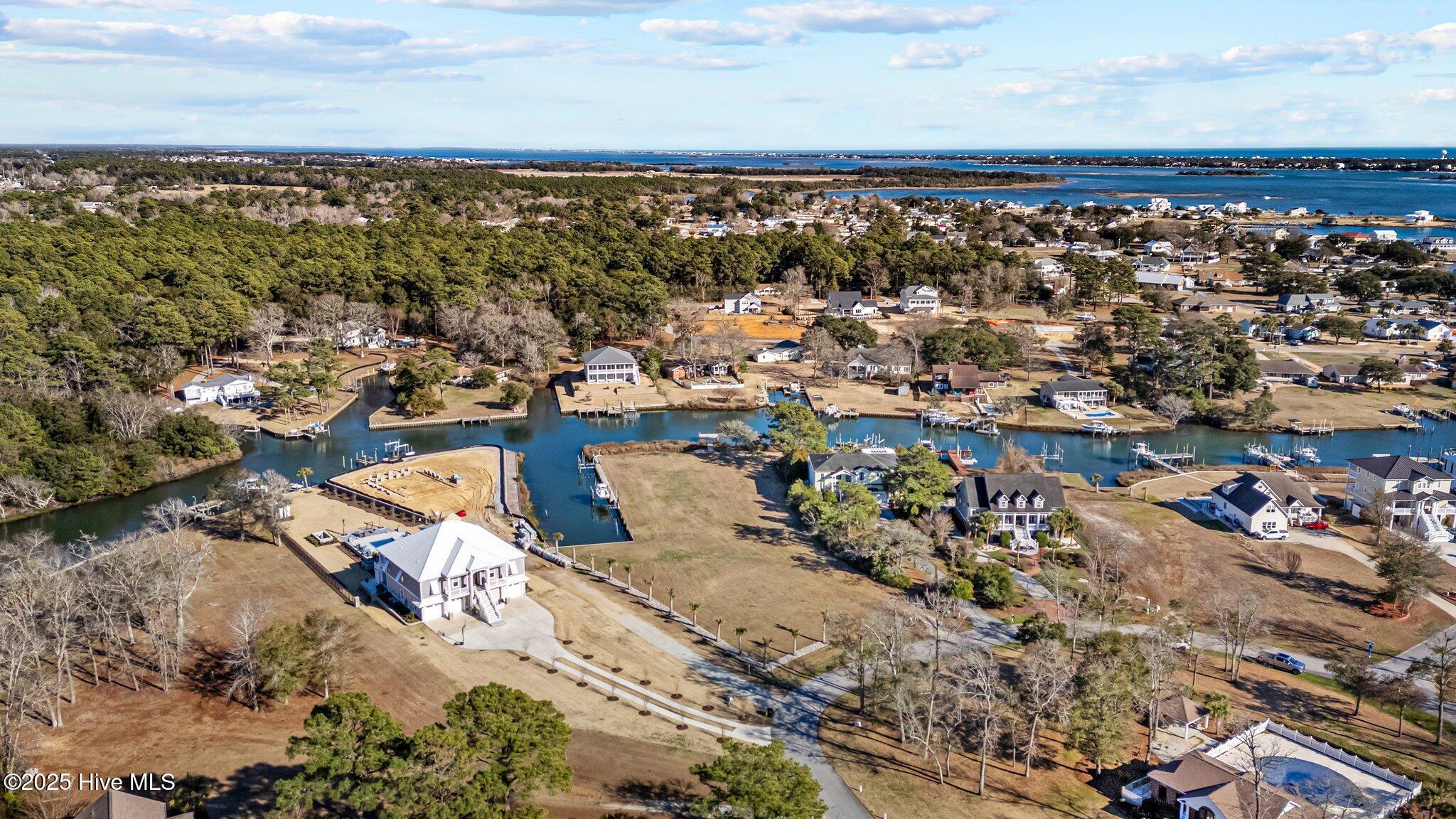 113 Cape Point Boulevard Property Photo 16