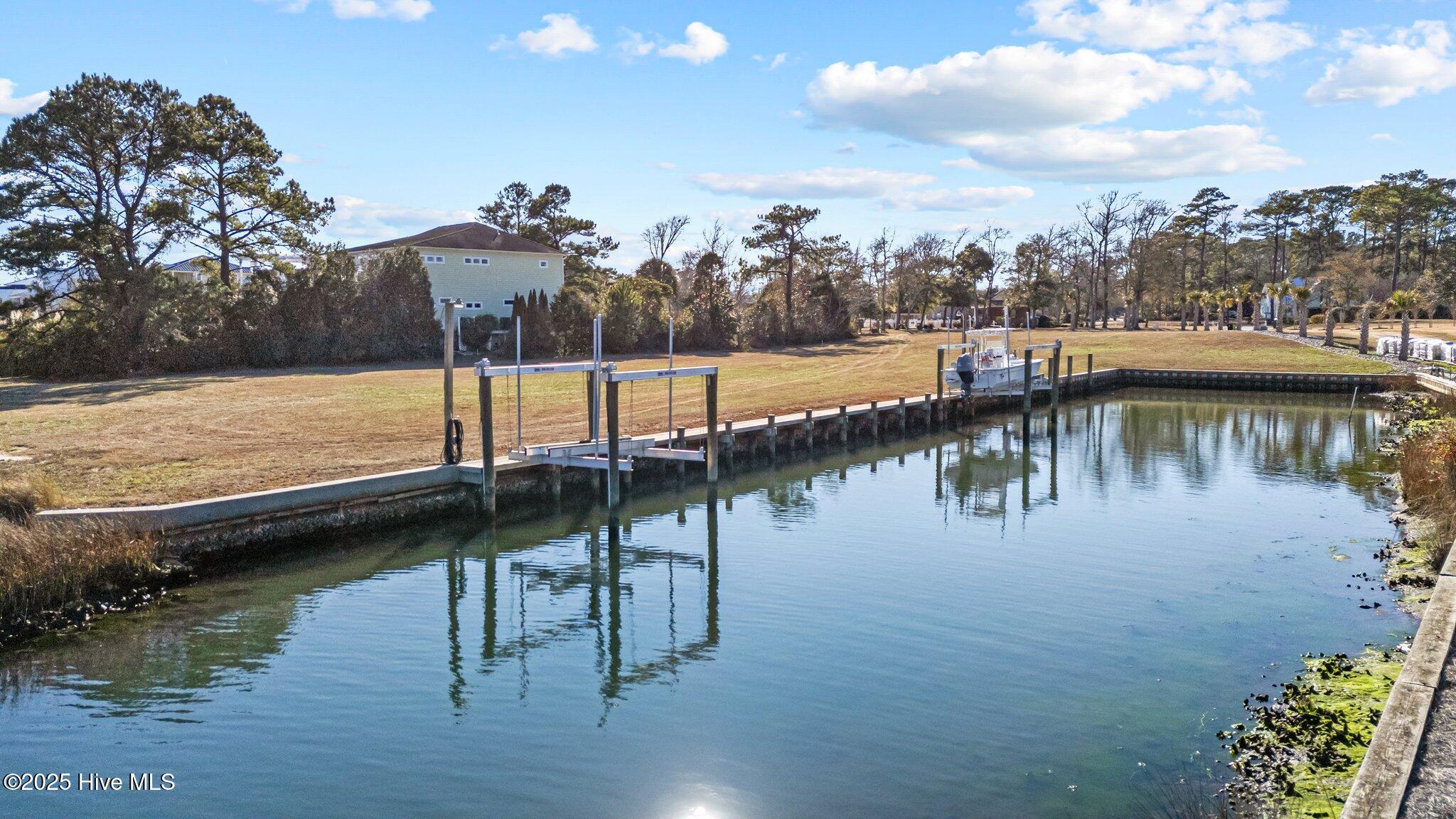 113 Cape Point Boulevard Property Photo 24