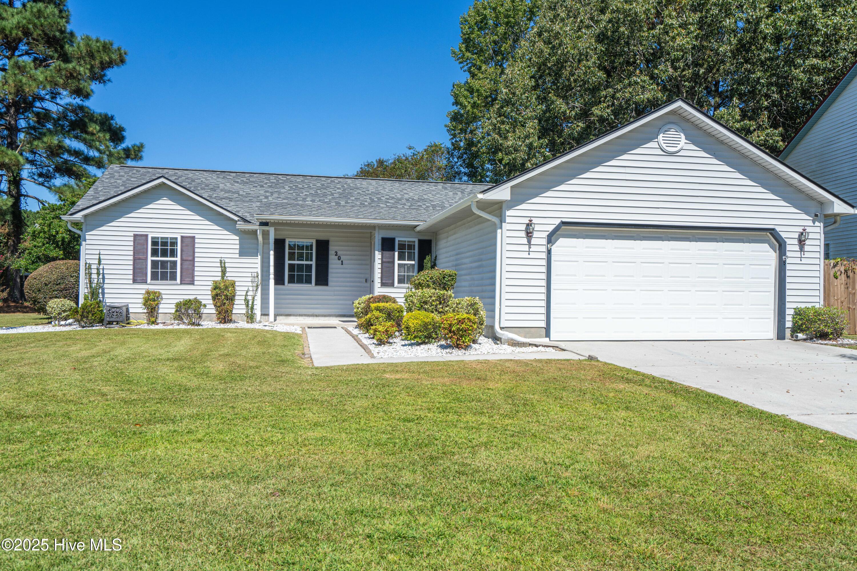 201 Brentcreek Circle Property Photo 1