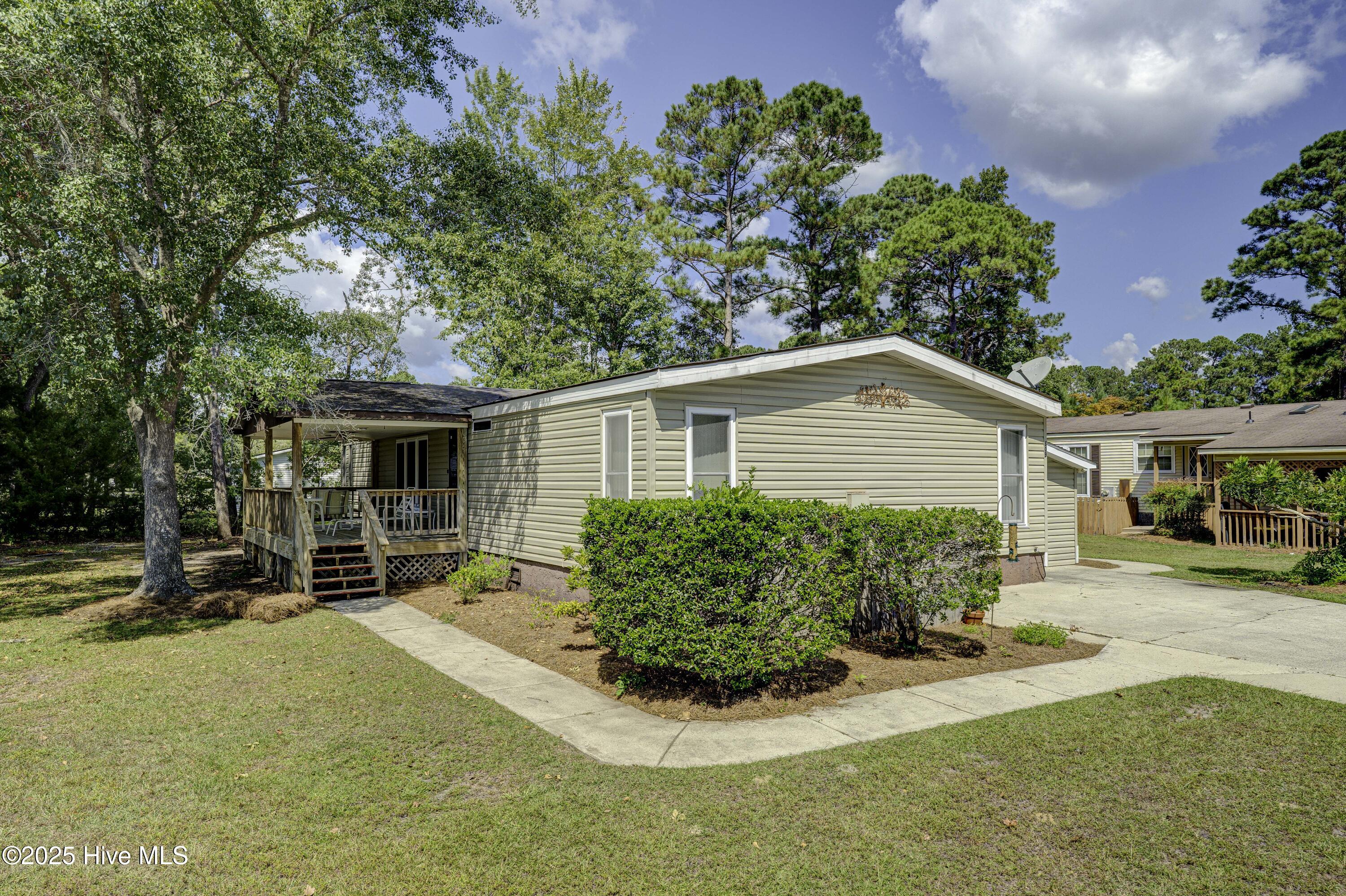 609 Outrigger Court Property Photo 1