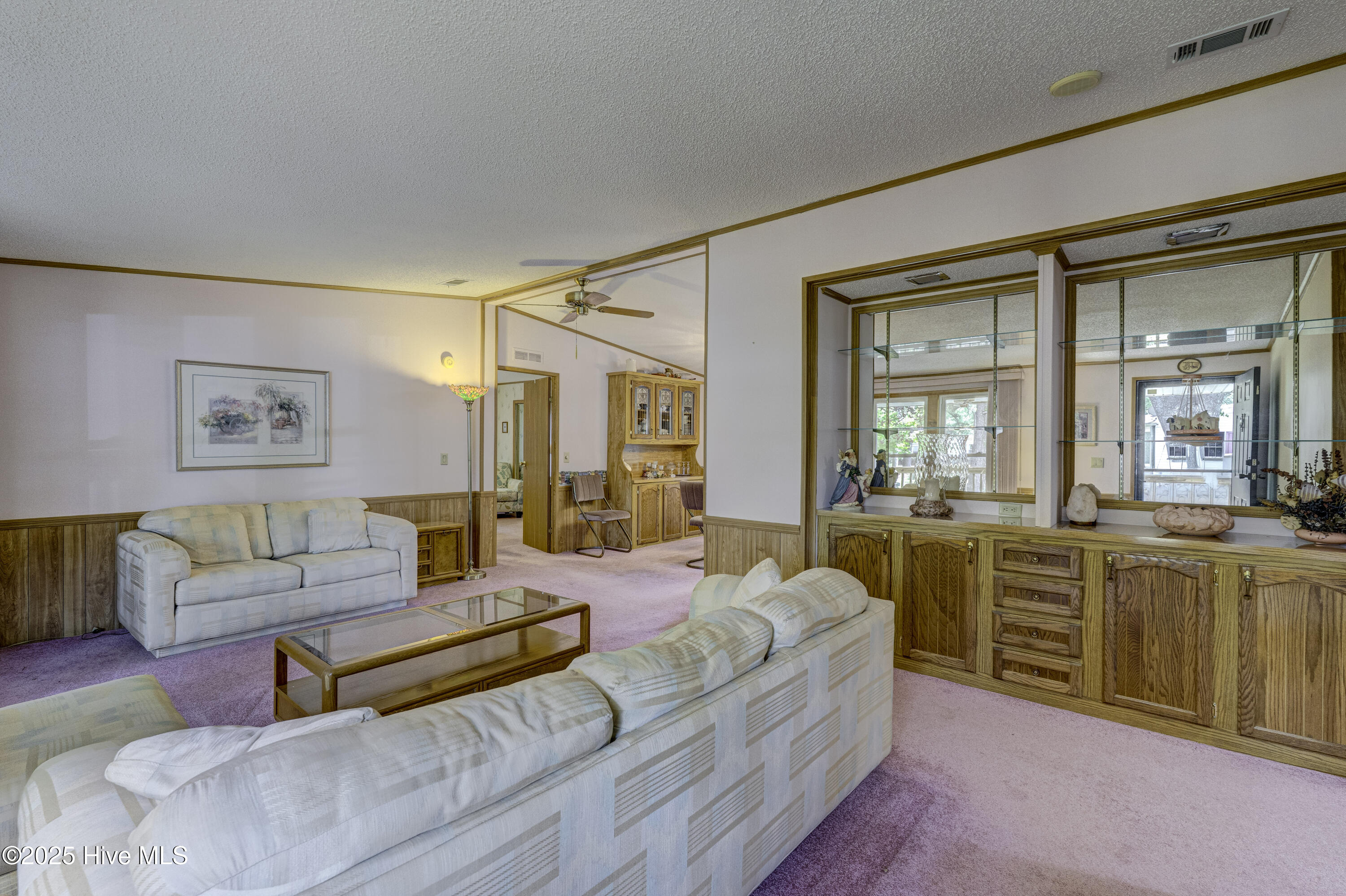 609 Outrigger Court Property Photo 6