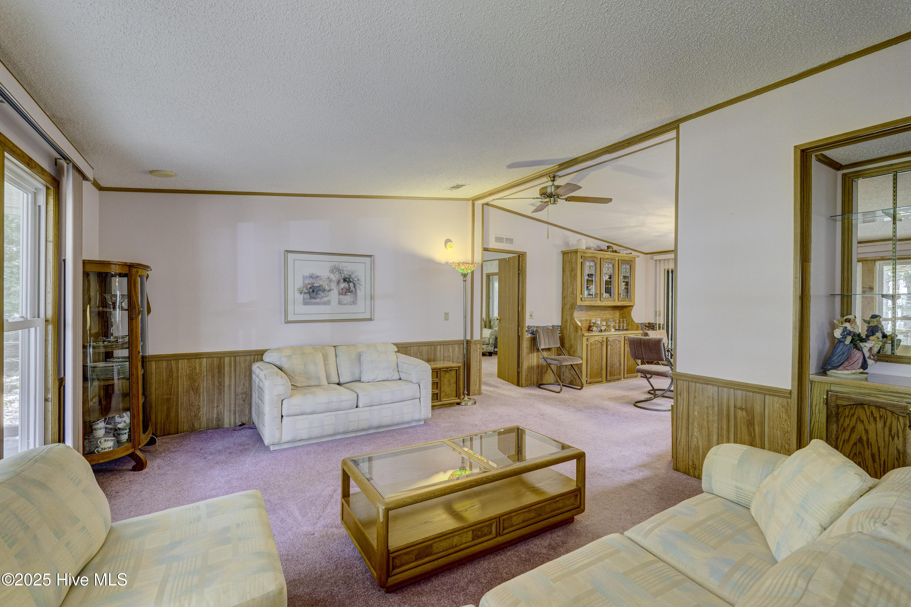 609 Outrigger Court Property Photo 7