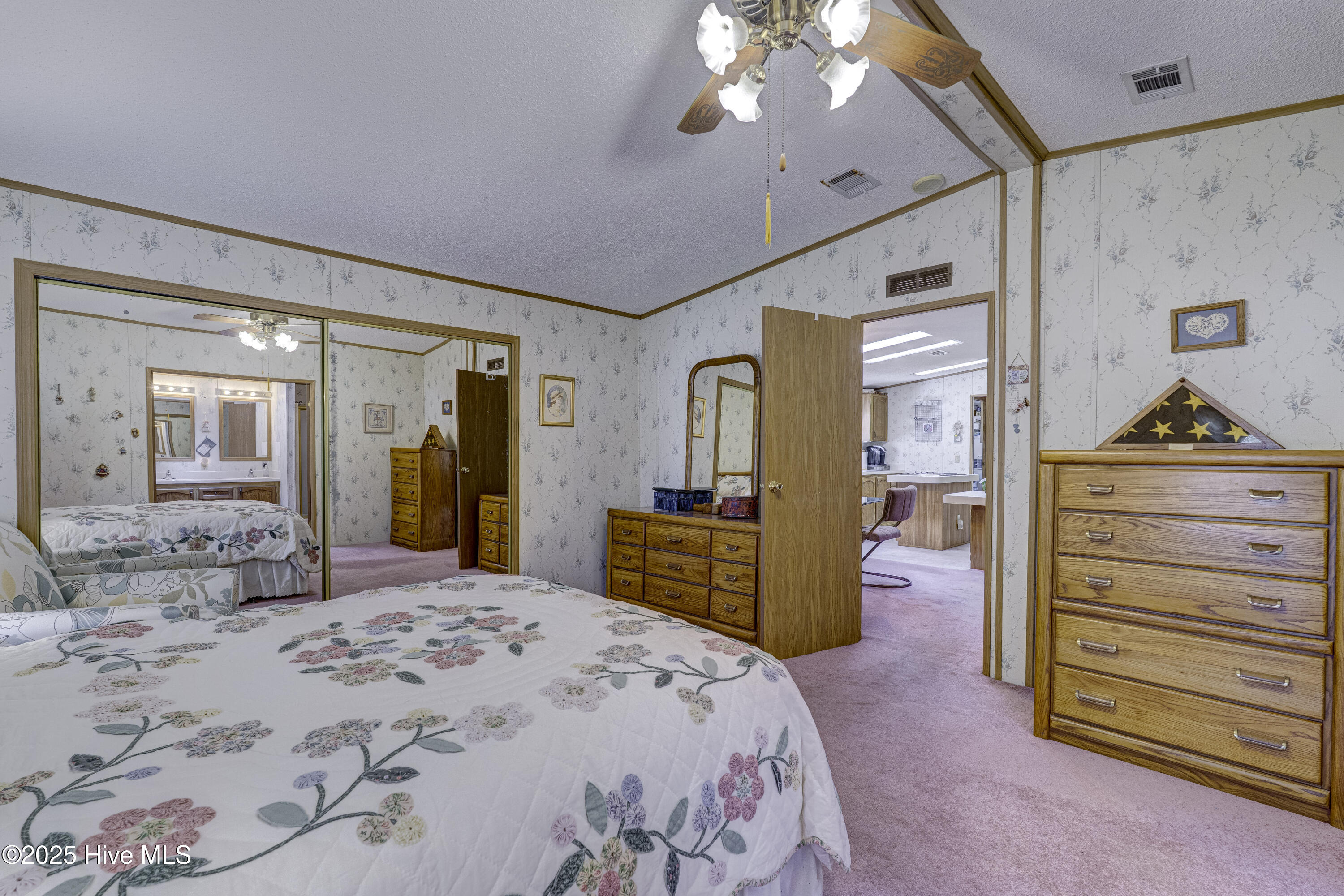 609 Outrigger Court Property Photo 16