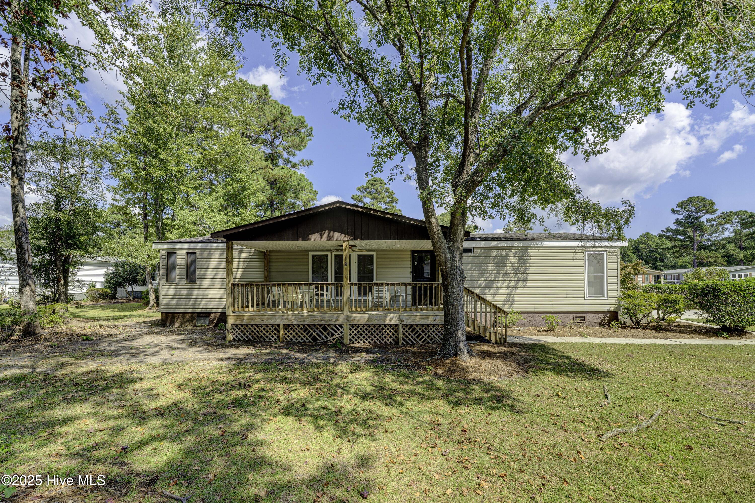 609 Outrigger Court Property Photo 27