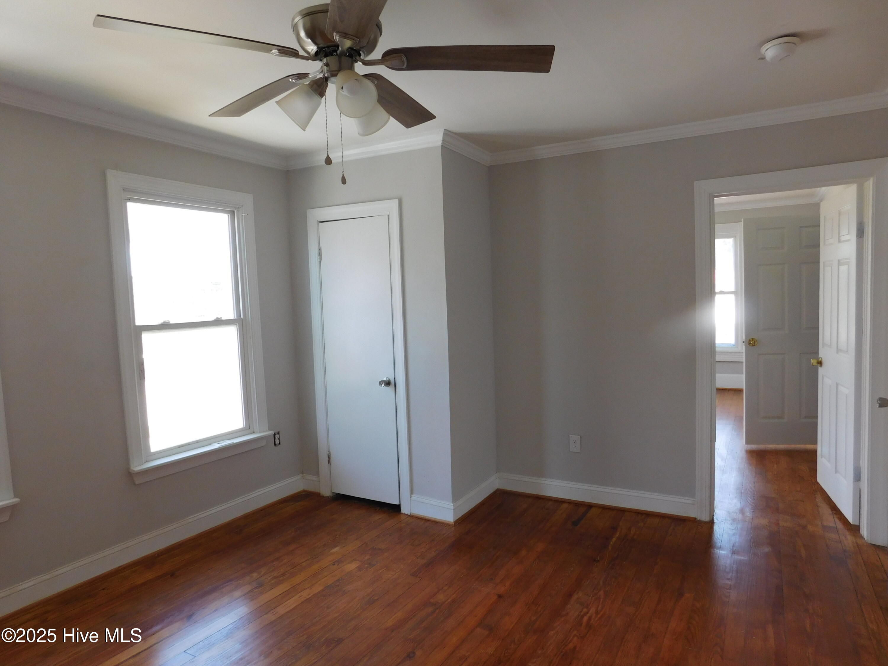 304 Avenue A Property Photo 17