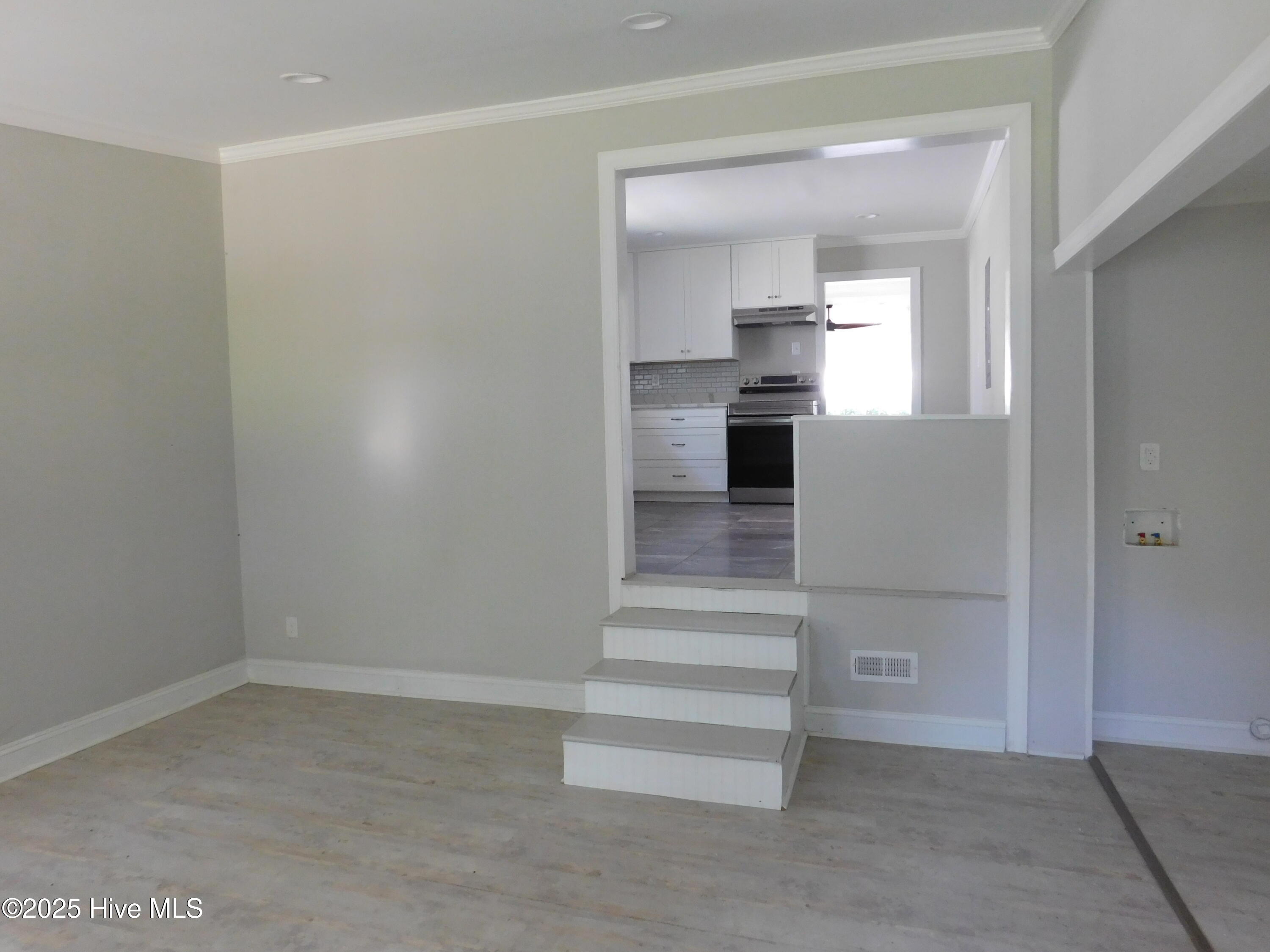 304 Avenue A Property Photo 33
