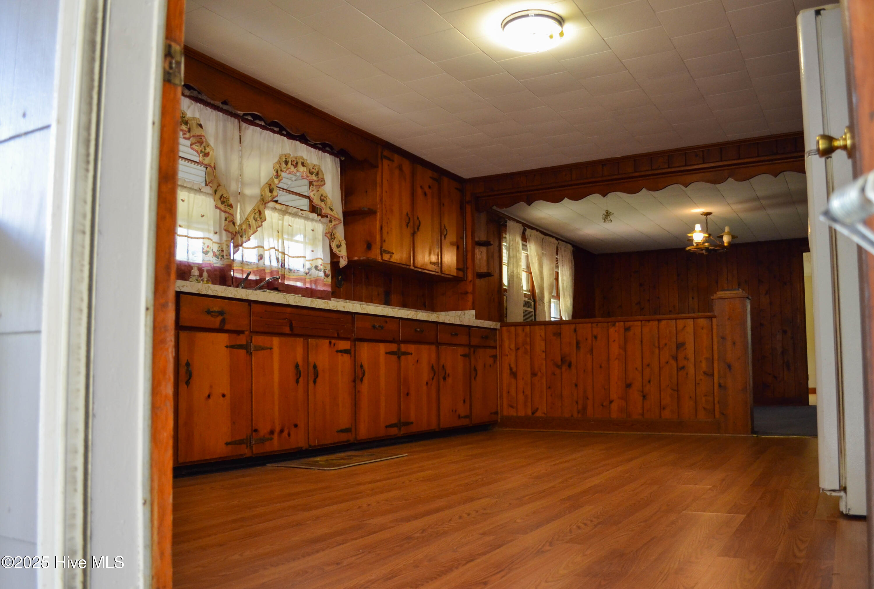 1249 Fann School Road Property Photo 5