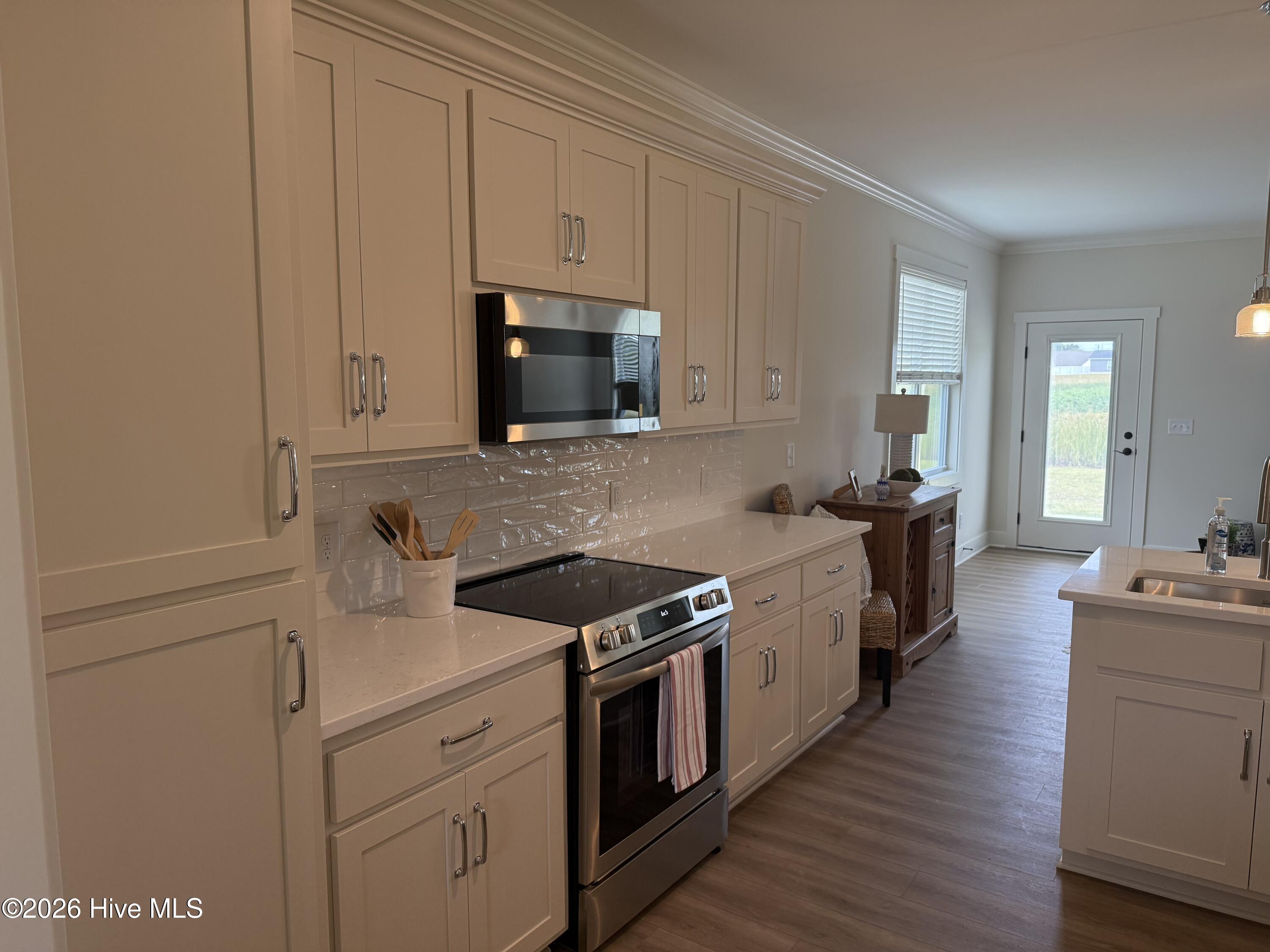 1021 Seven Iron Drive Property Photo 6