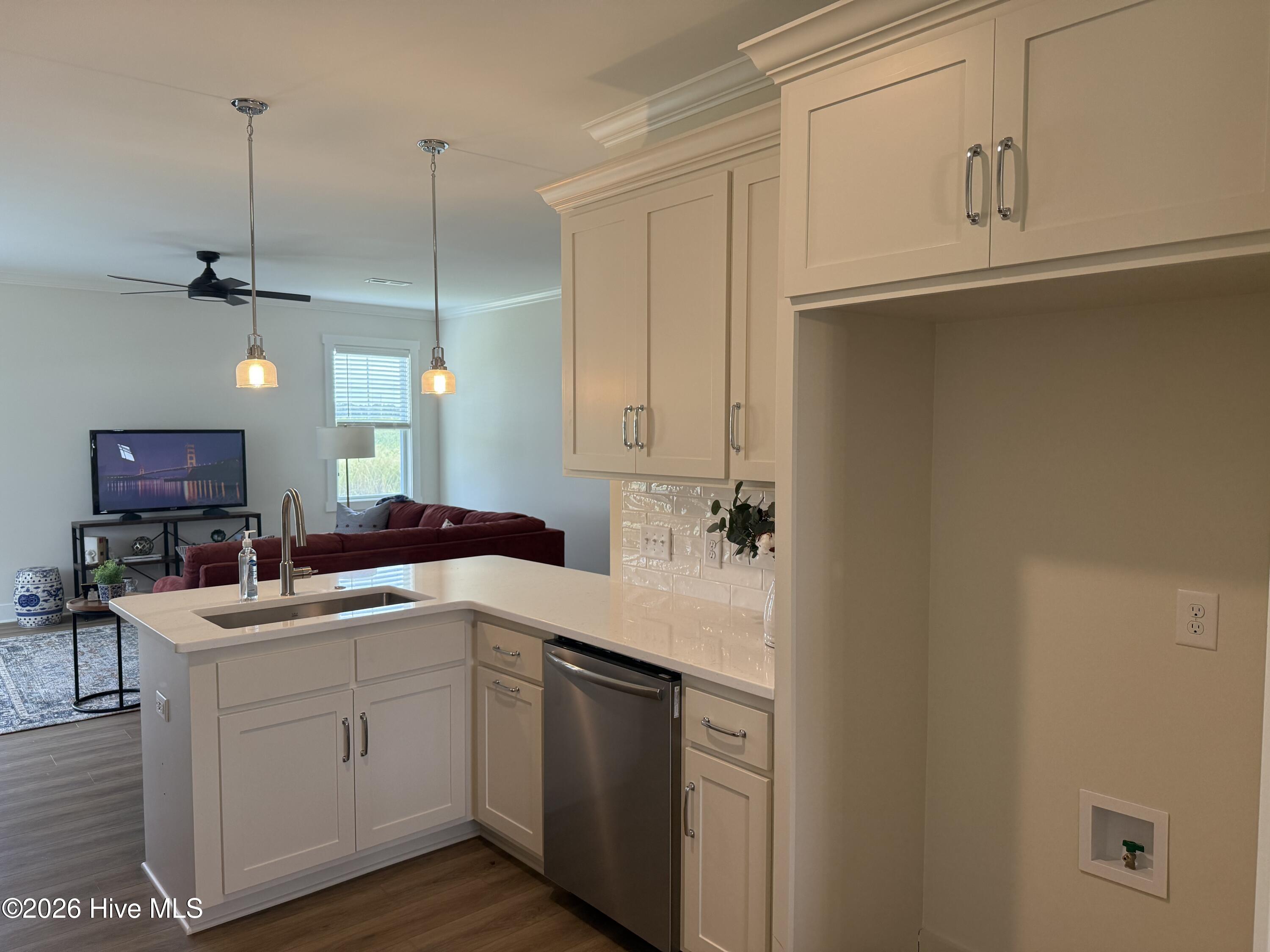 1021 Seven Iron Drive Property Photo 7