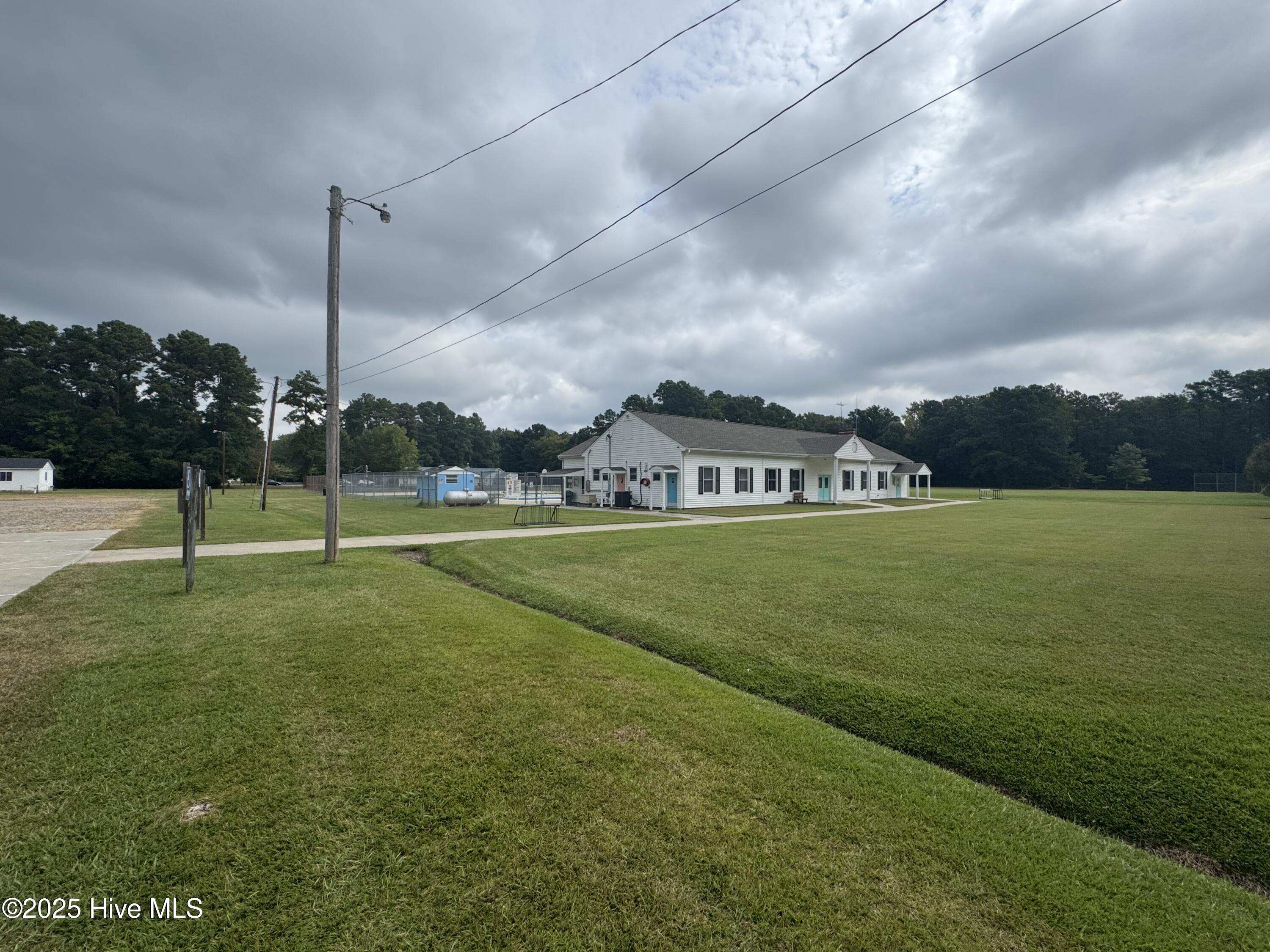 50 & 51 Chestnut Street Property Photo 12