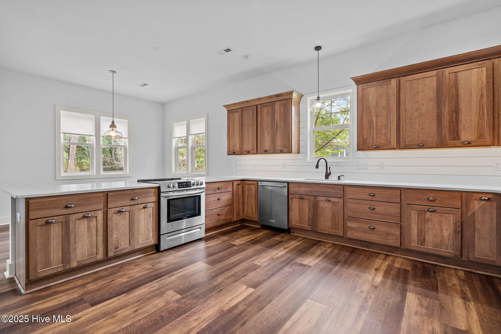 314 E Rolling Meadows Road Property Photo 101