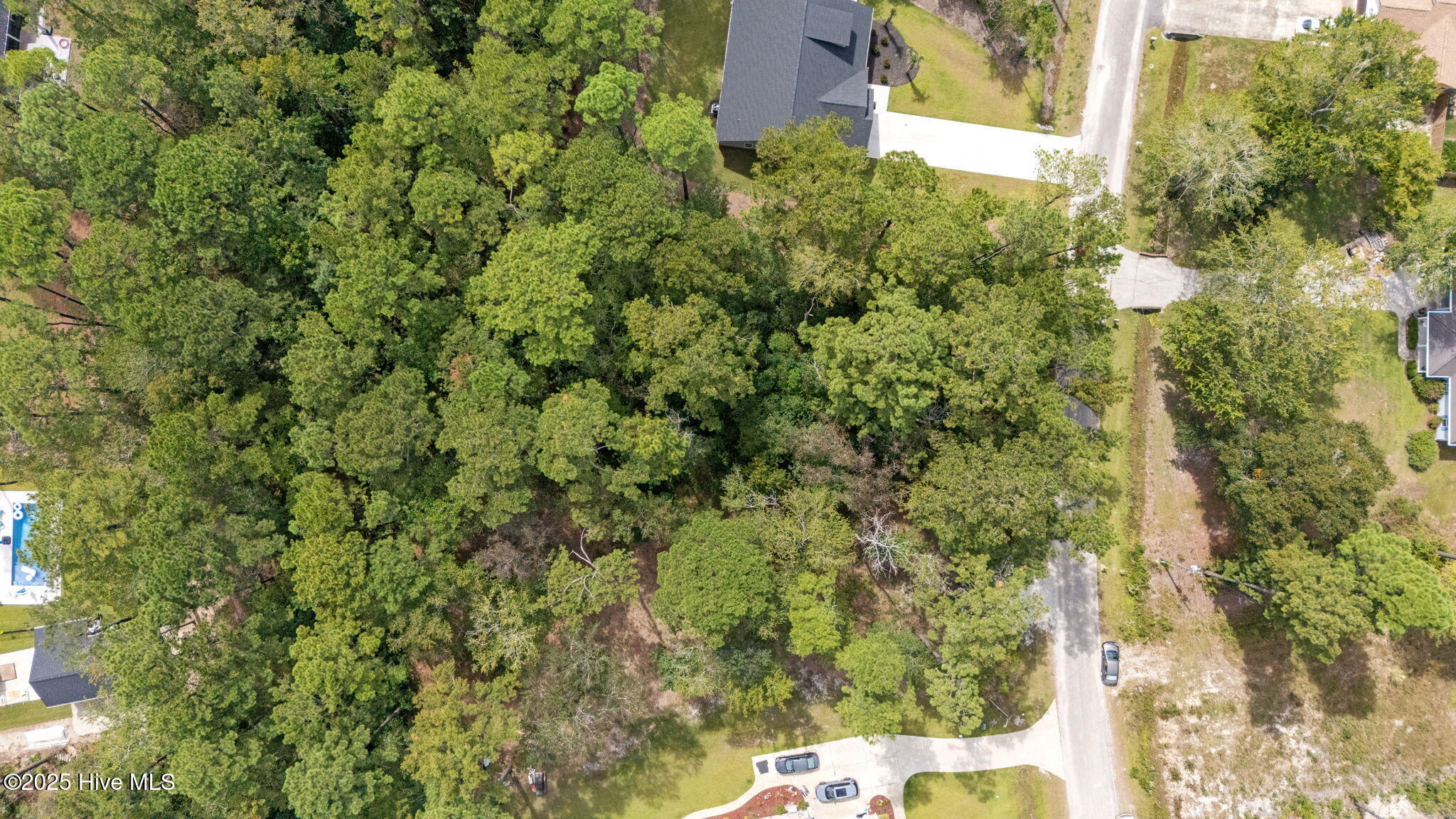 532 Briarwood Drive Property Photo 4