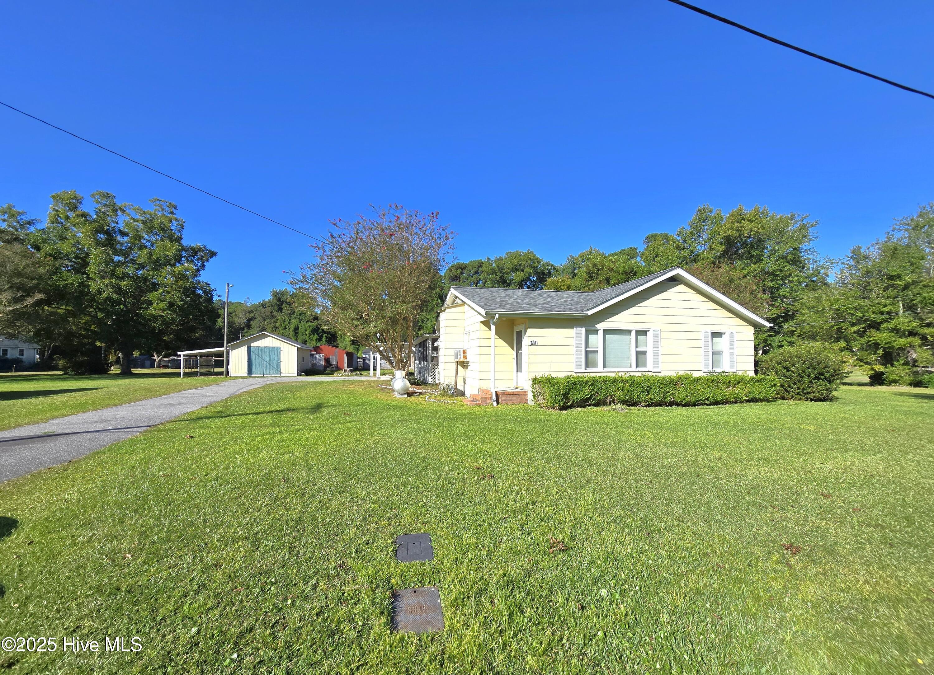 122 Clay Hill Road Property Photo 1