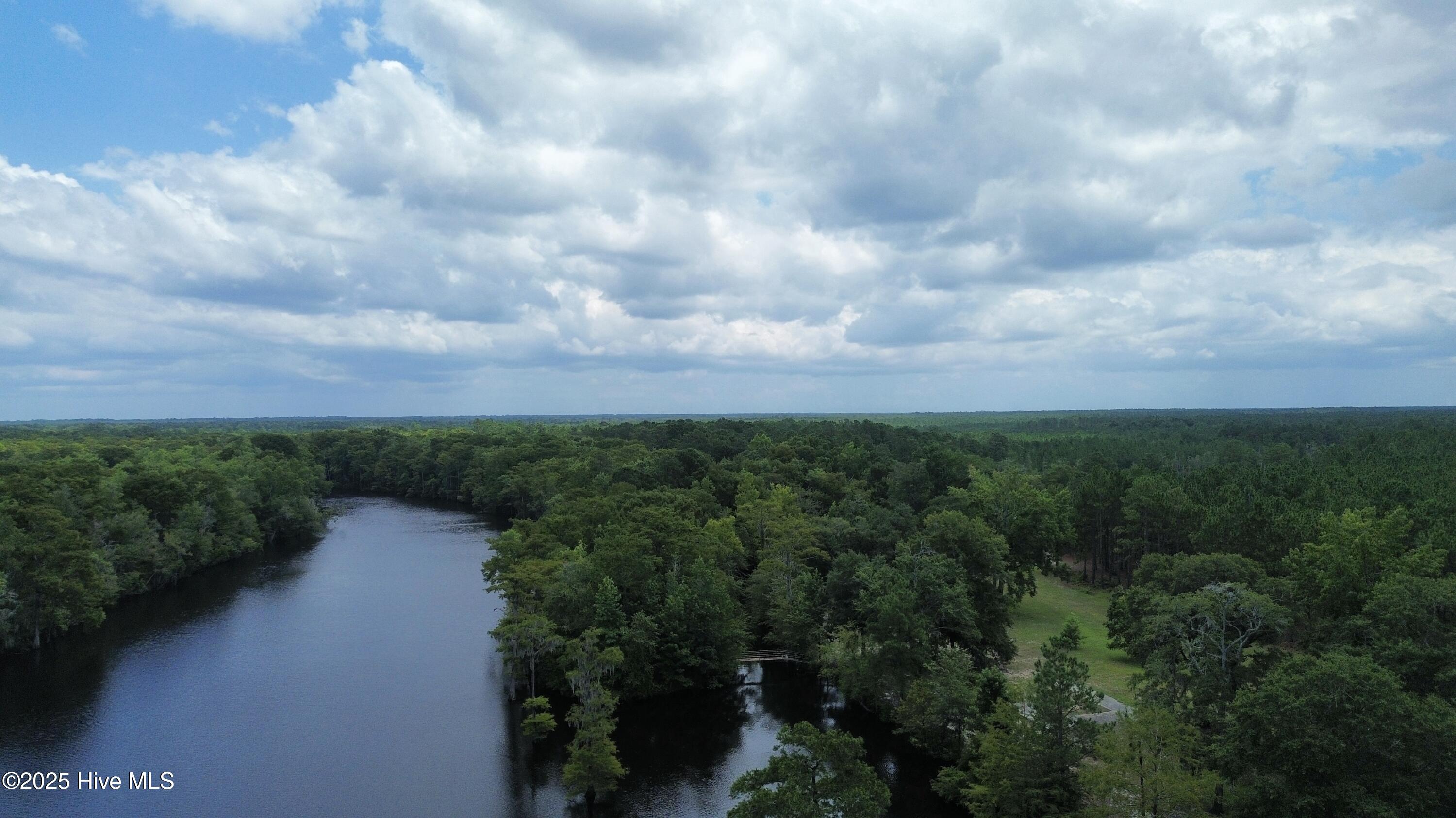 250 Long Bluff Road Property Photo 1