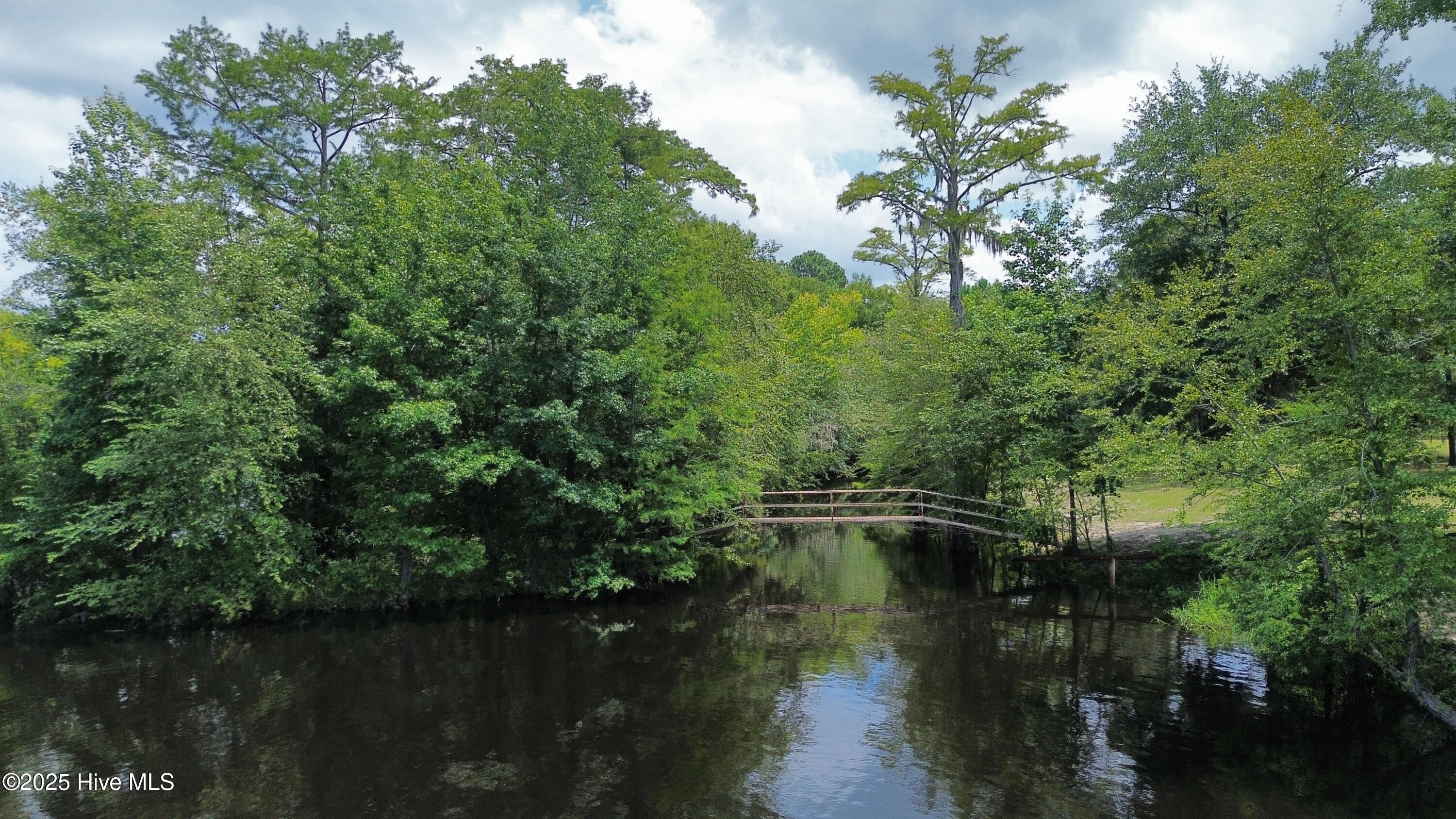 250 Long Bluff Road Property Photo 8