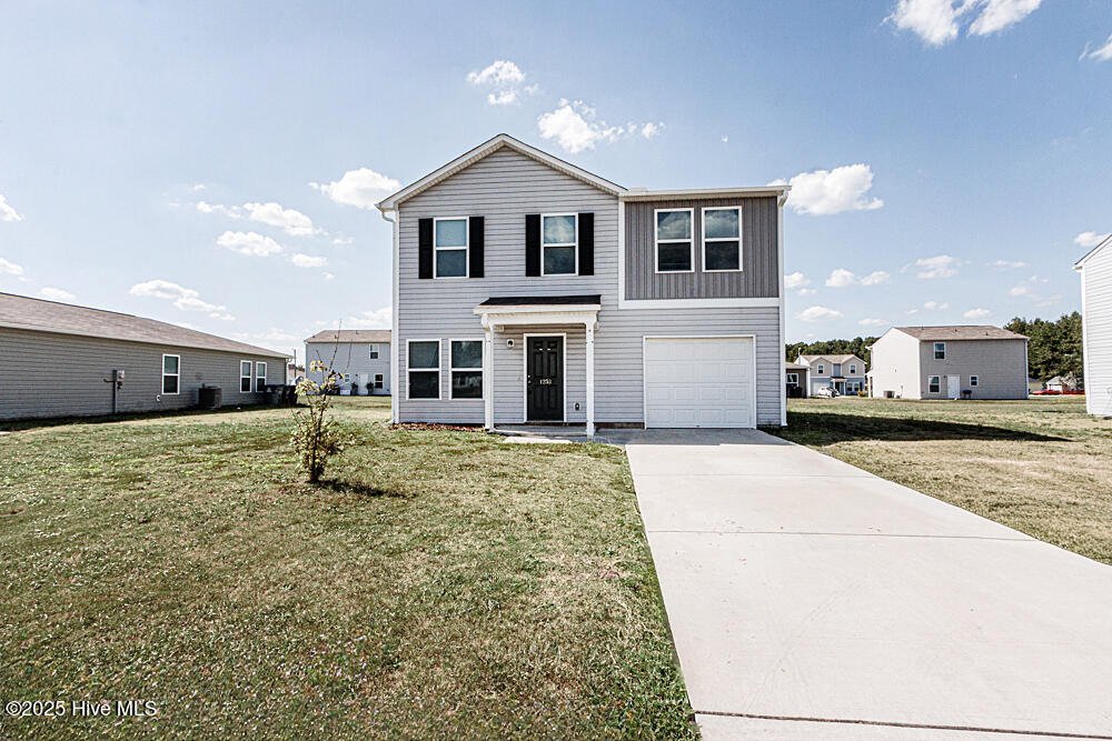 1253 Fescue Road Property Photo 1