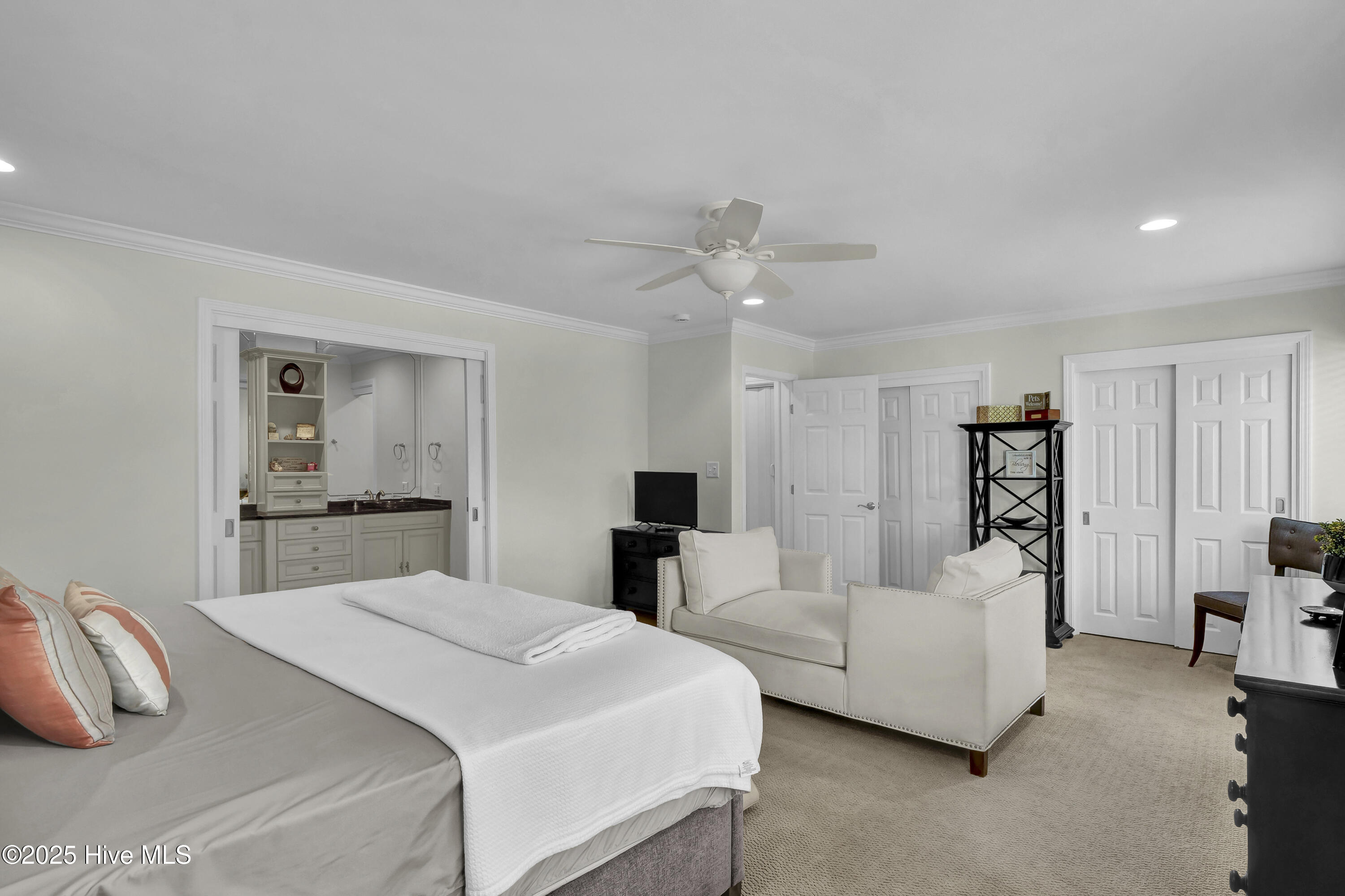 100 Driftwood Court Property Photo 23
