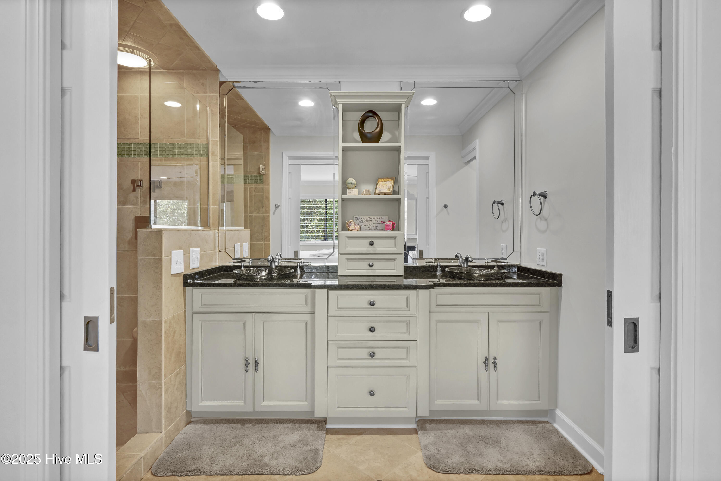 100 Driftwood Court Property Photo 25