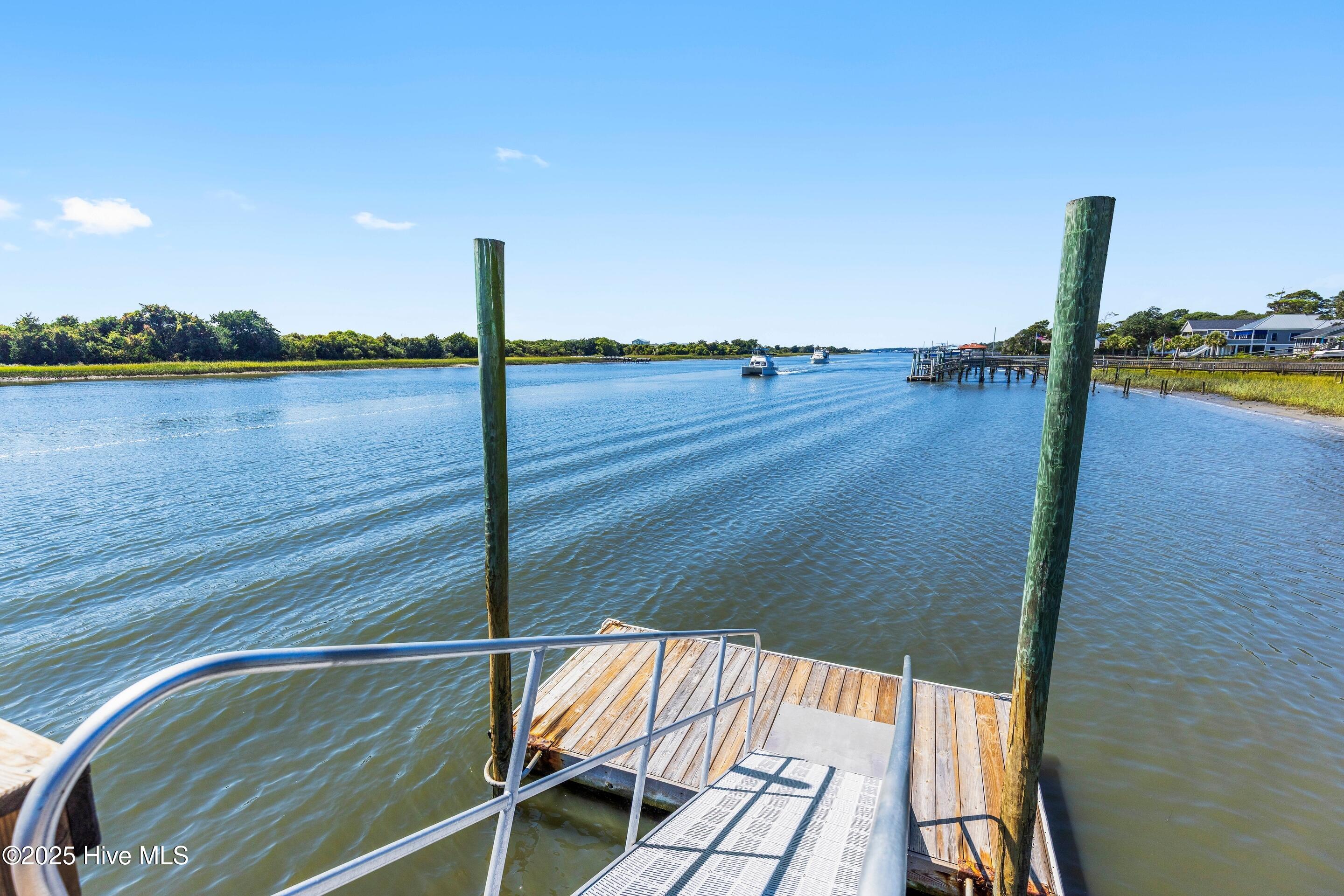 2643 Nags Head Road Property Photo 14