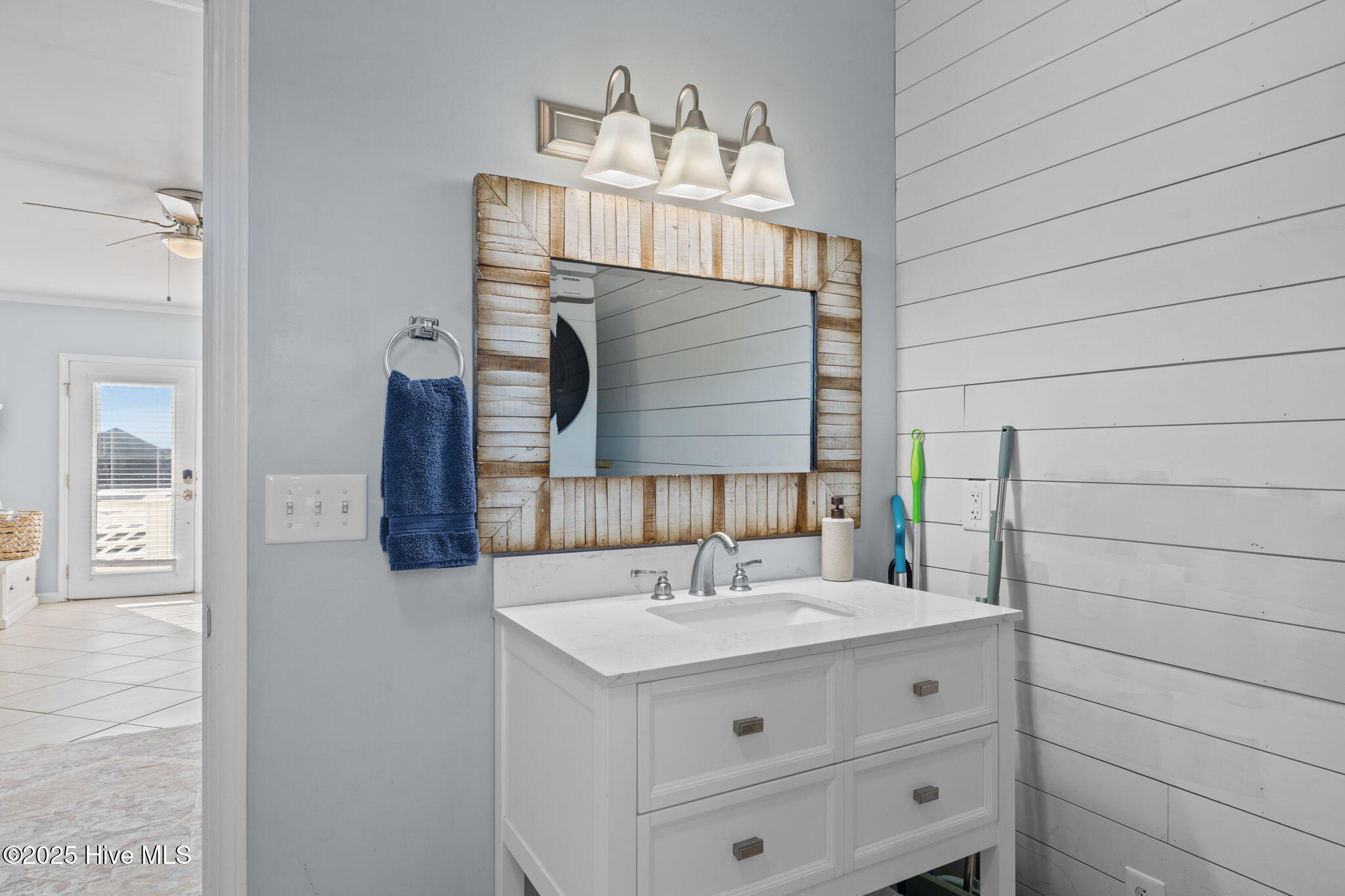 205 Barefoot Lane Property Photo 8