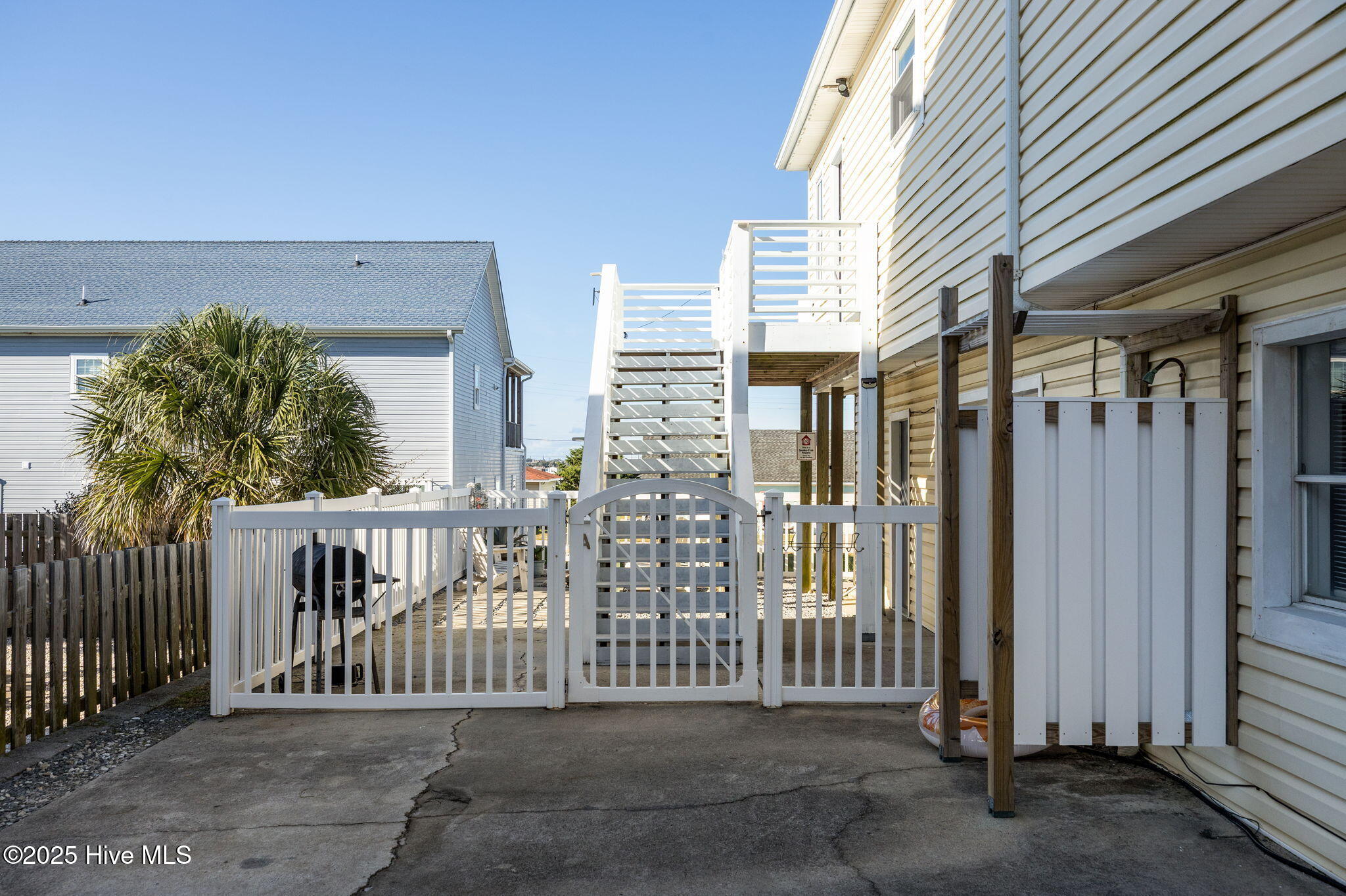 205 Barefoot Lane Property Photo 46