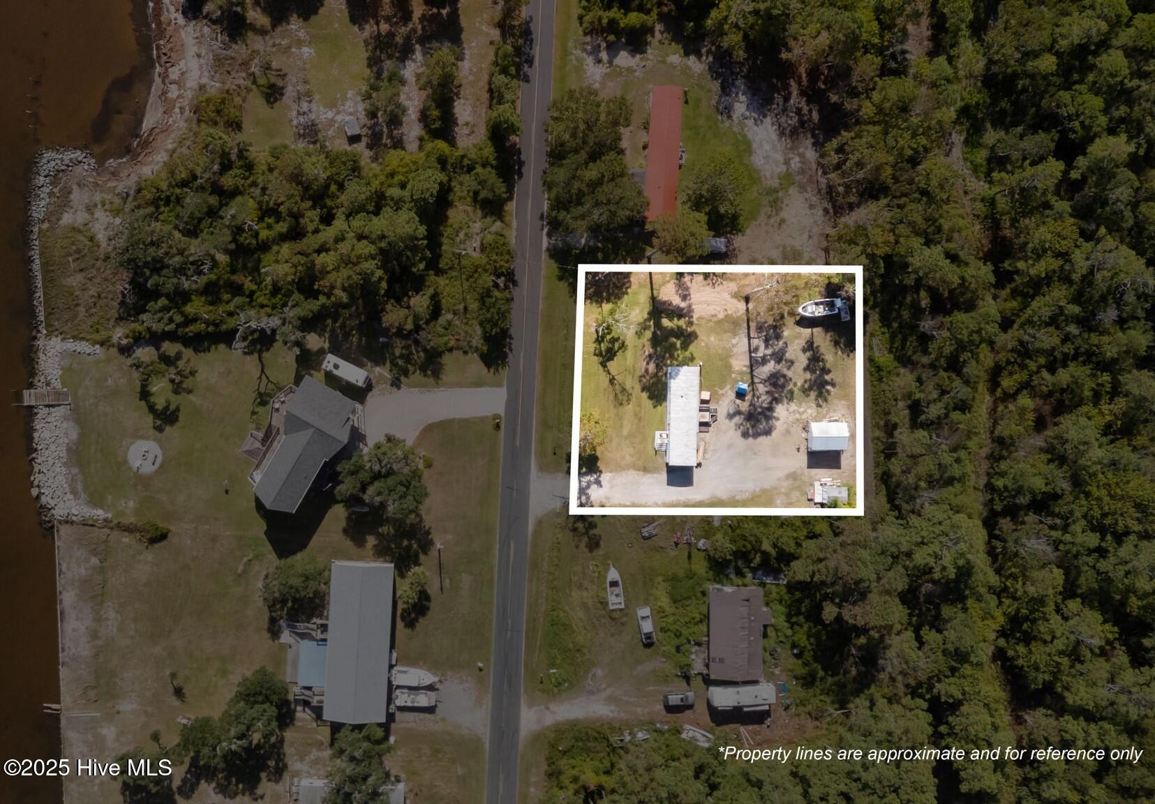 424 Lola Road Property Photo 2