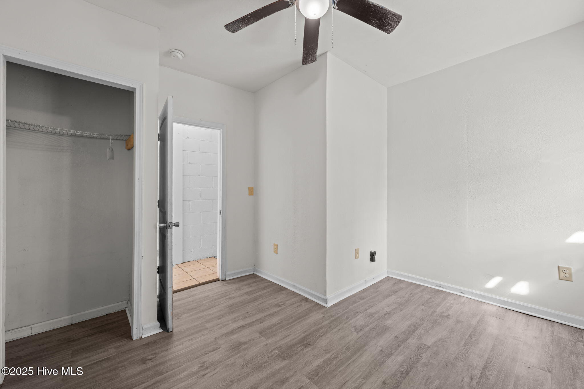 700 2nd Avenue Property Photo 11
