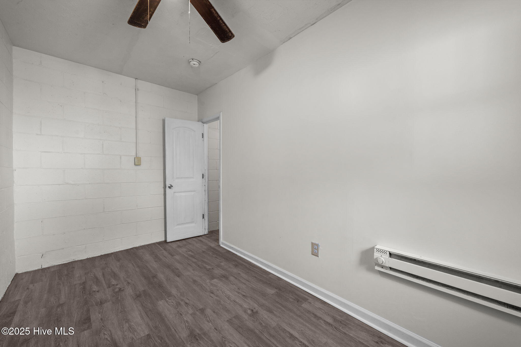 700 2nd Avenue Property Photo 15