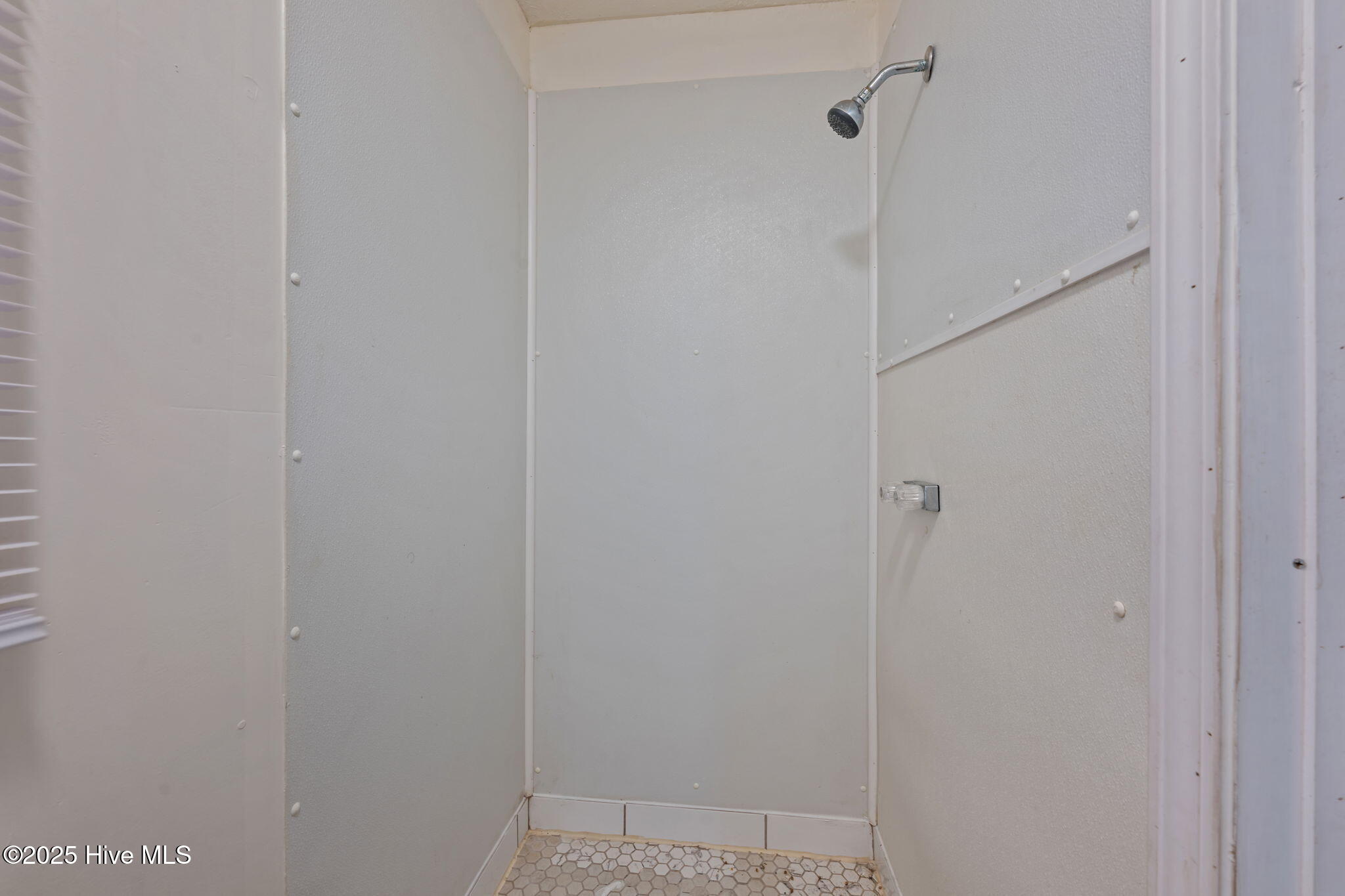 700 2nd Avenue Property Photo 20