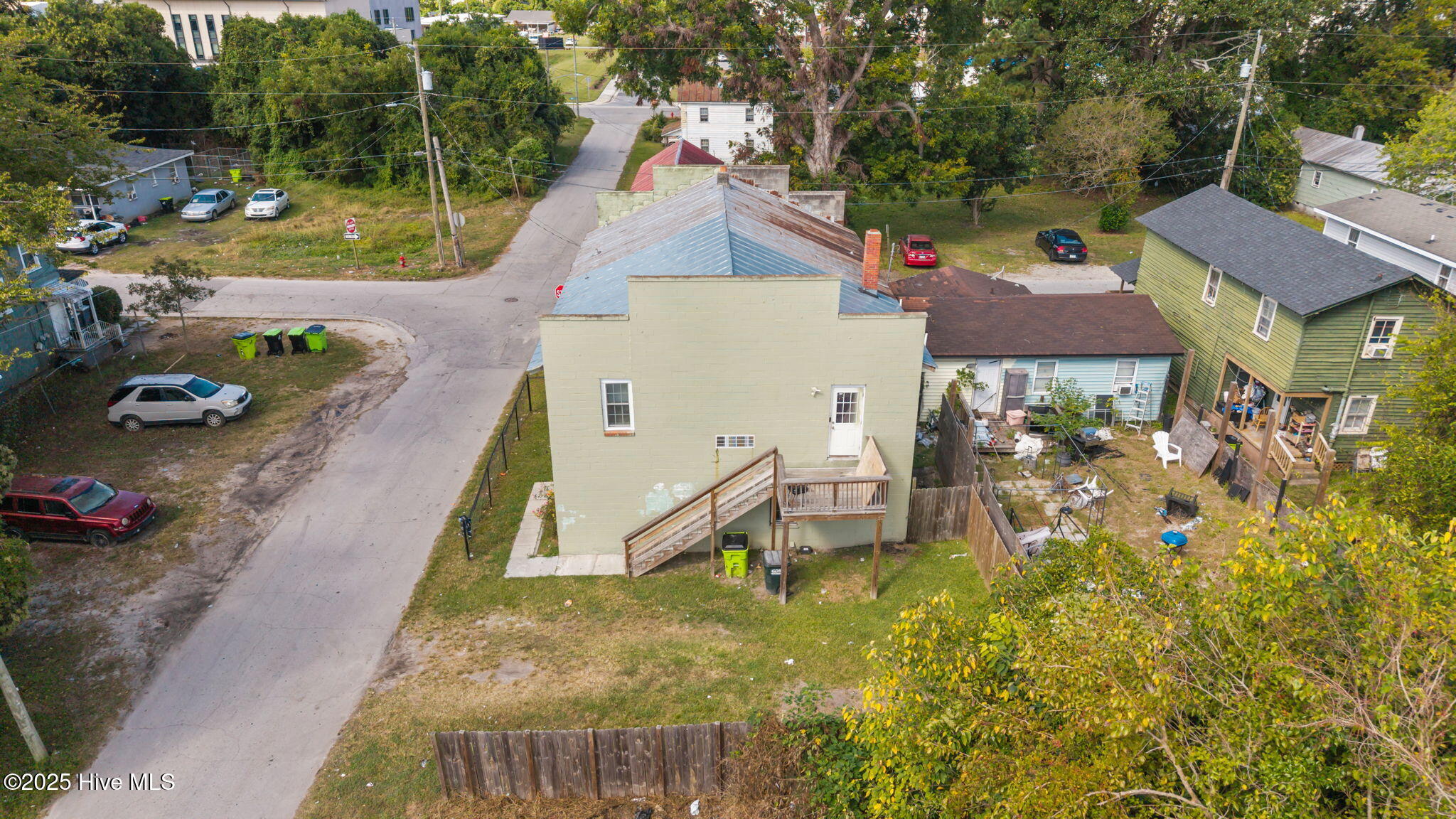 700 2nd Avenue Property Photo 51