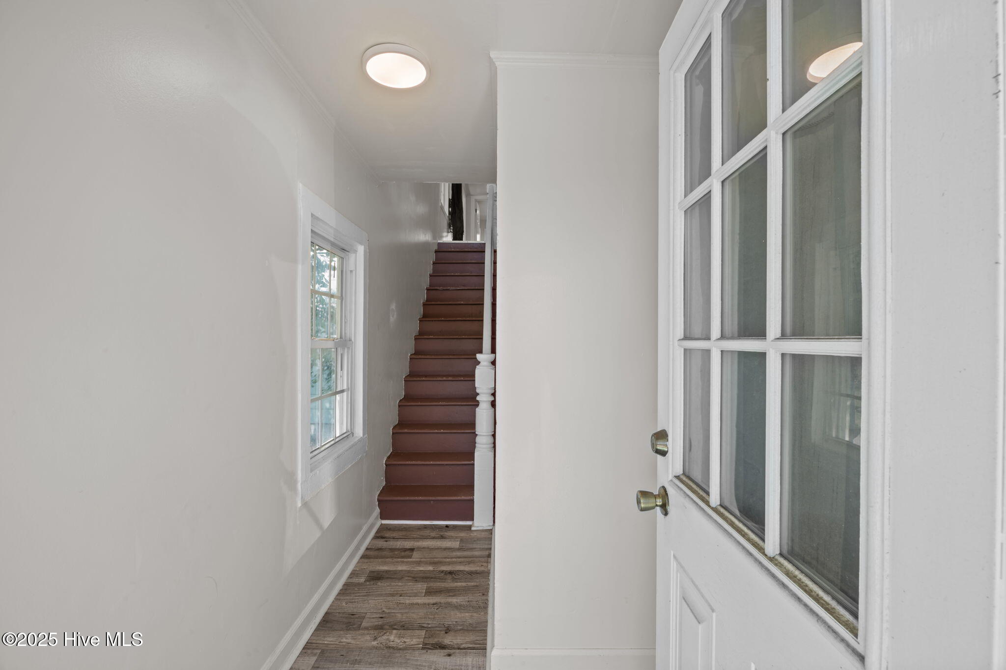 916 Cedar Street Property Photo 9