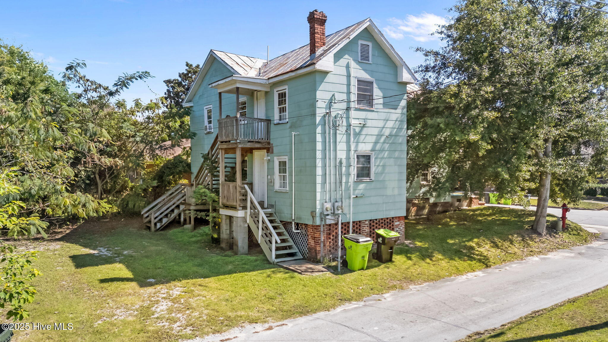 916 Cedar Street Property Photo 19