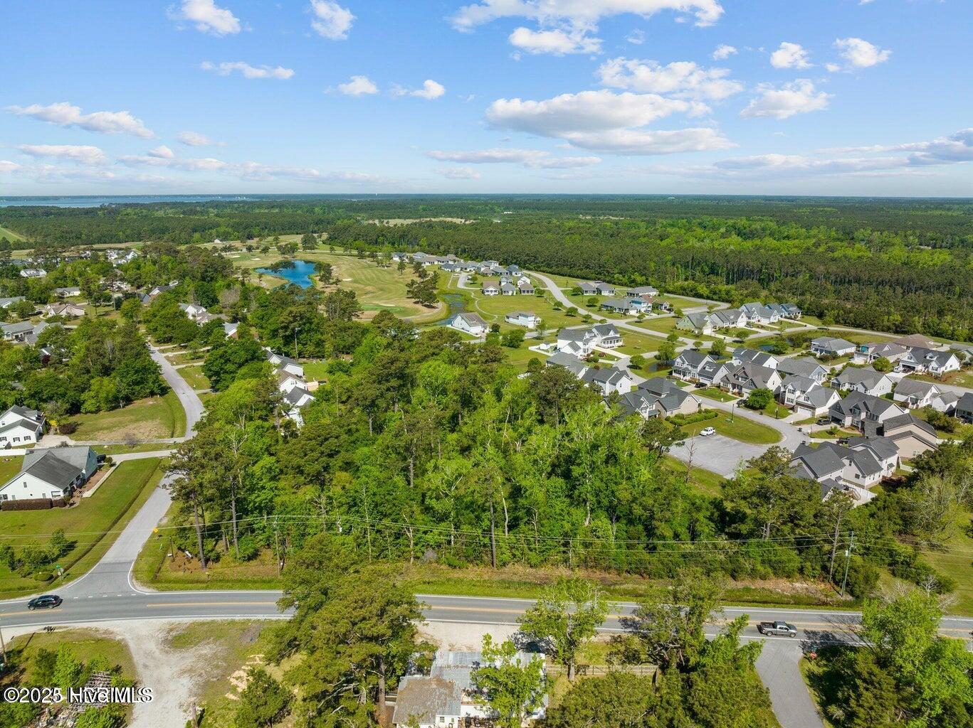 100 Tiffany Way Property Photo 6