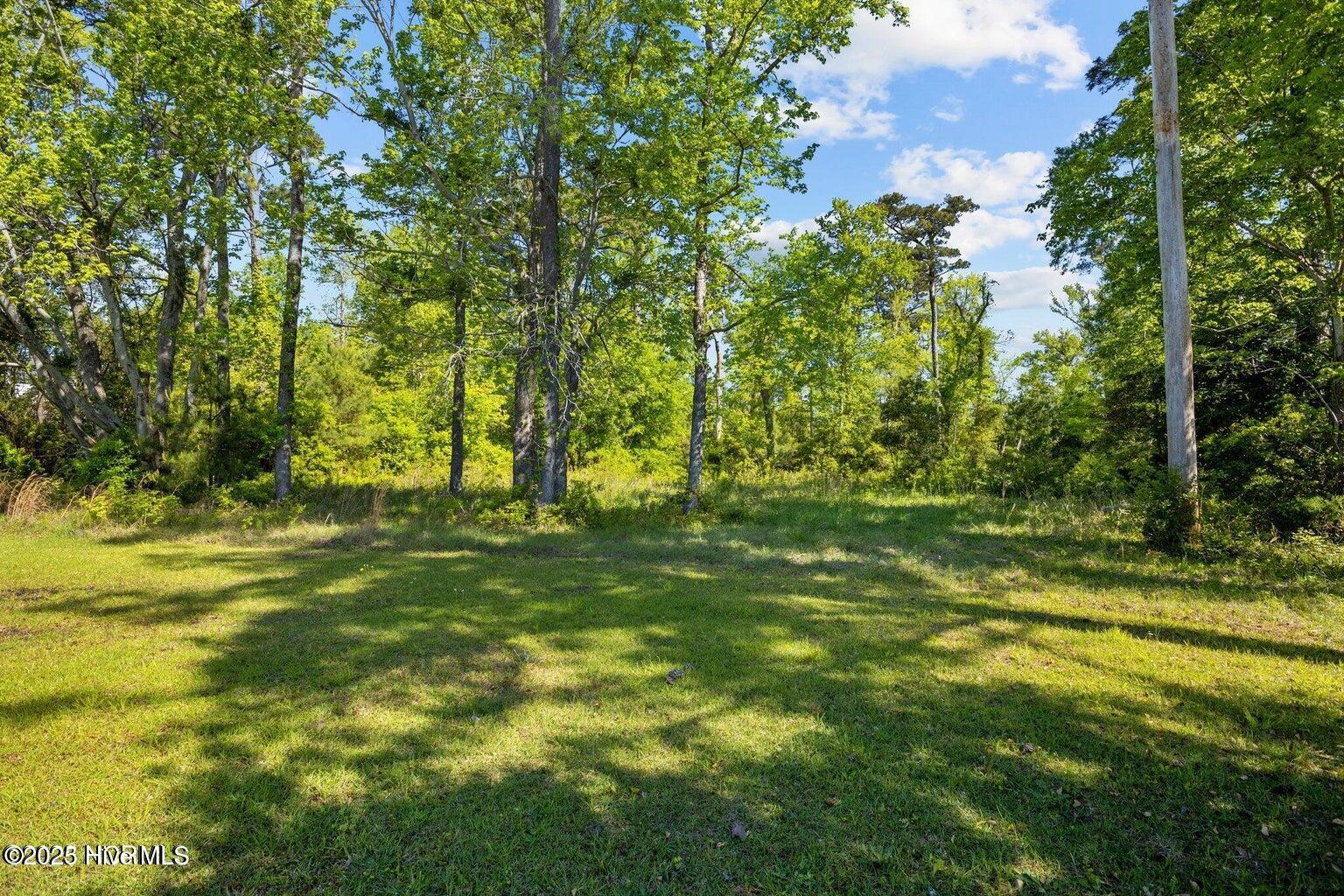 100 Tiffany Way Property Photo 8