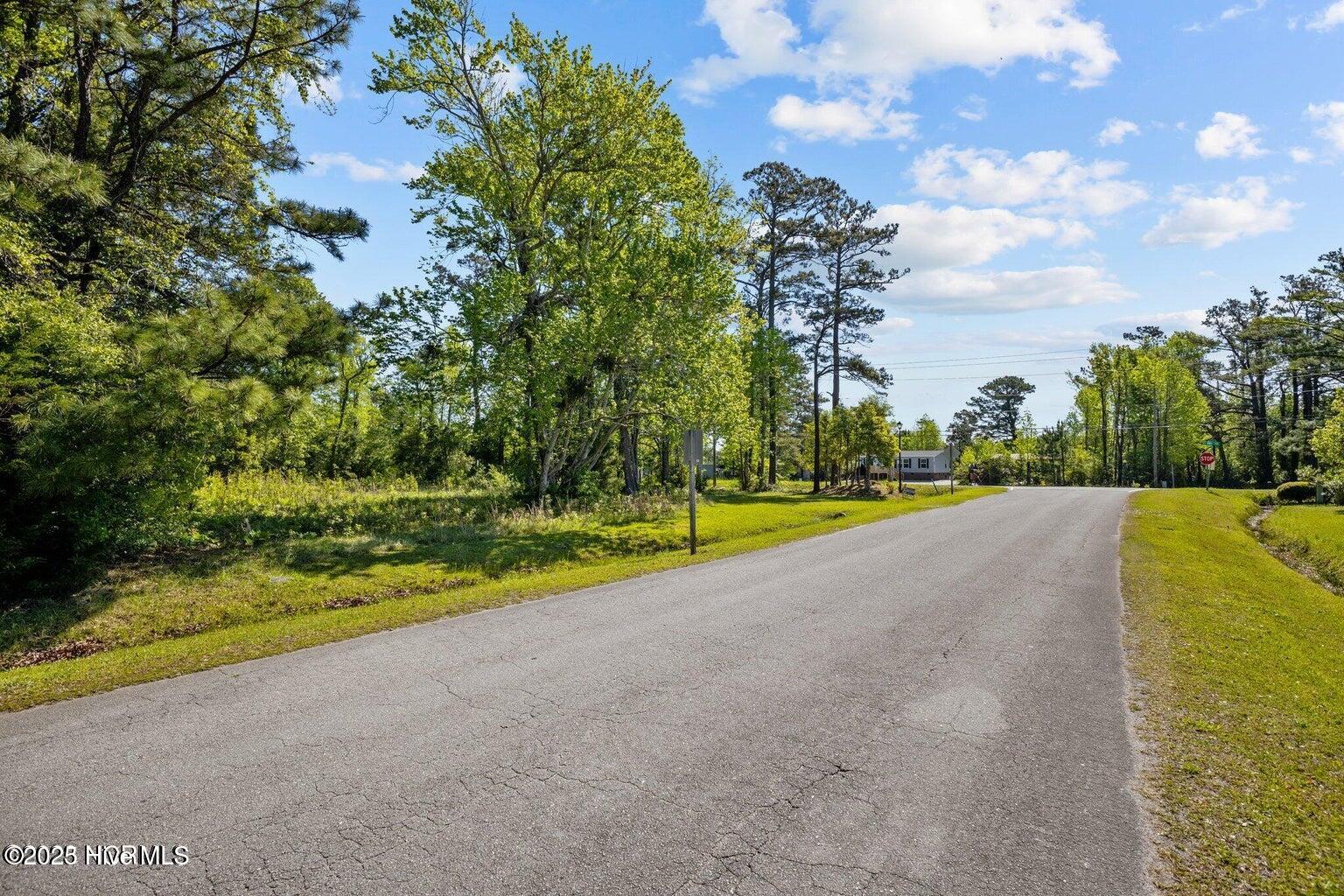 100 Tiffany Way Property Photo 9