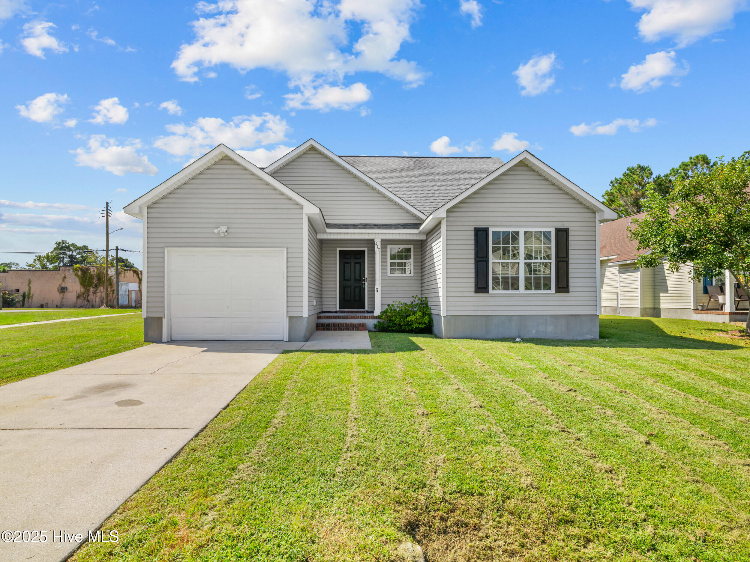 412 Mattocks Avenue Property Photo 1