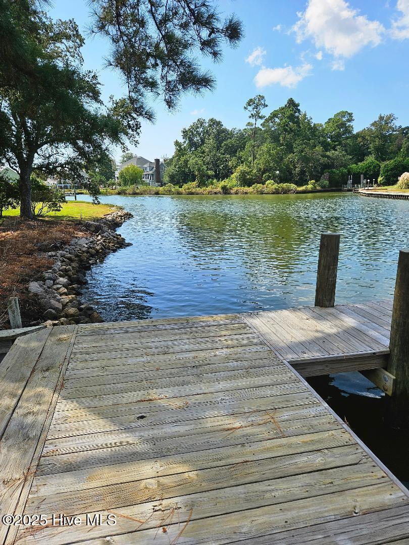 200 Bayside Drive Property Photo 8