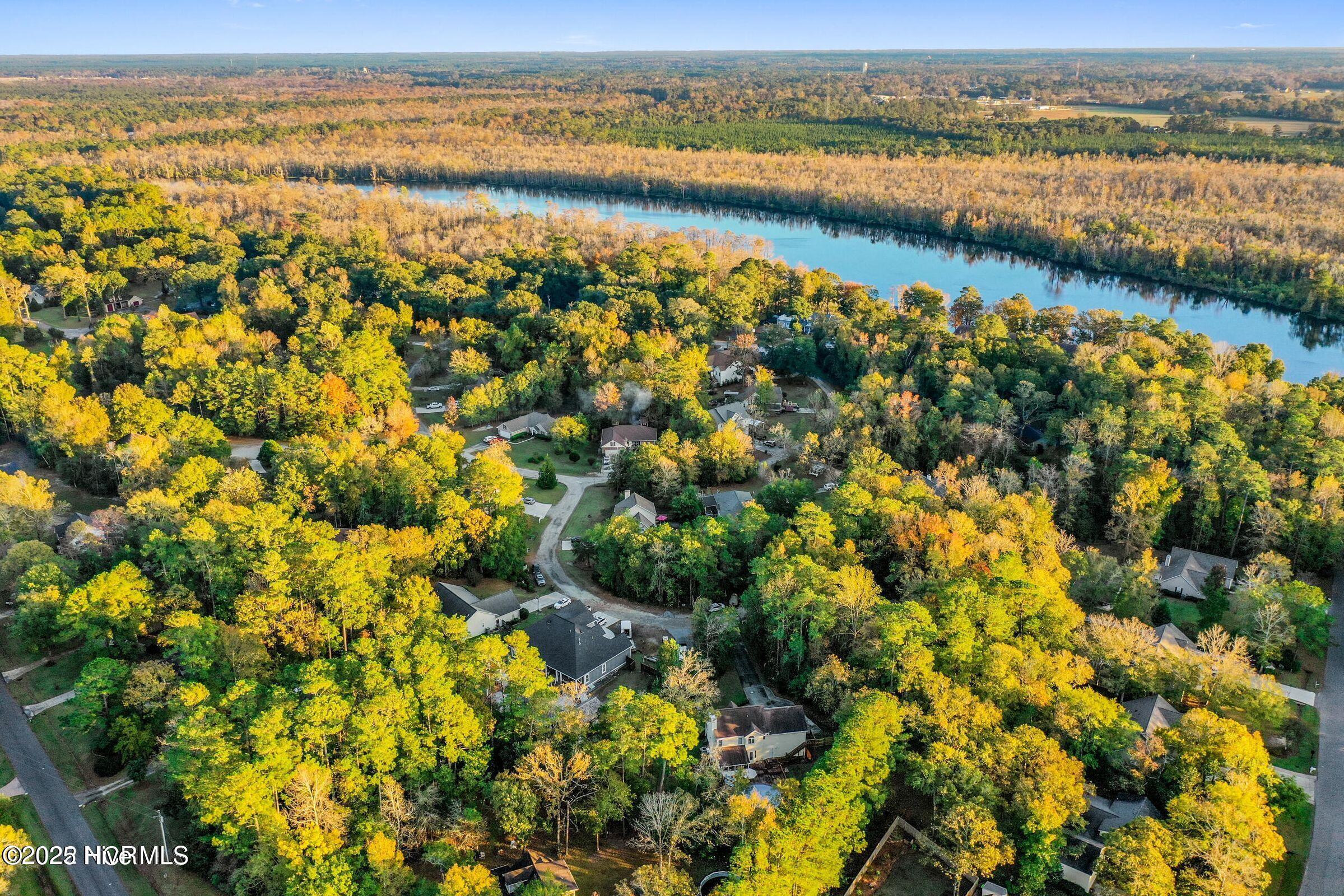 44 Merganser Loop Property Photo 2