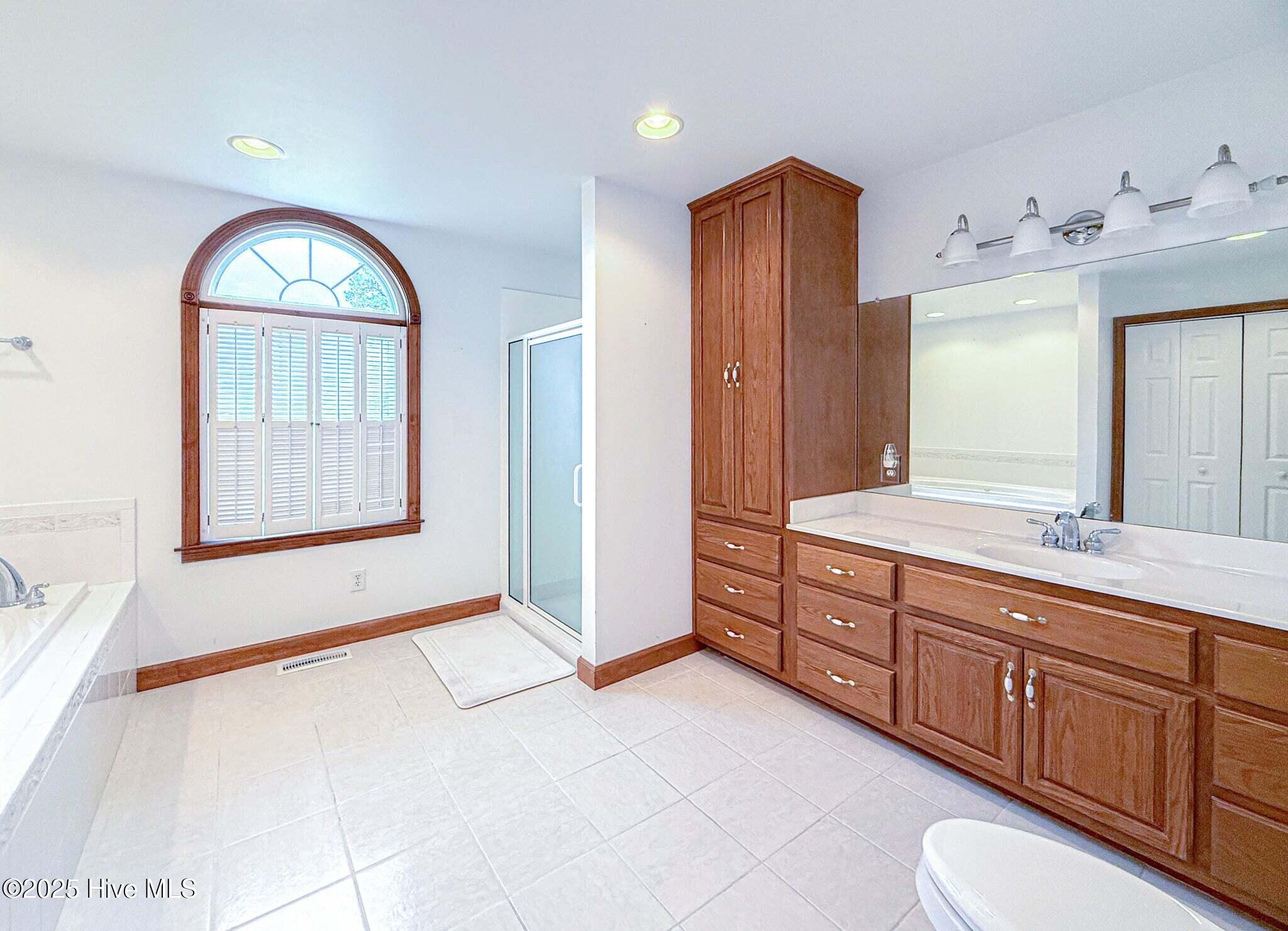 707 Gliden Road Property Photo 21