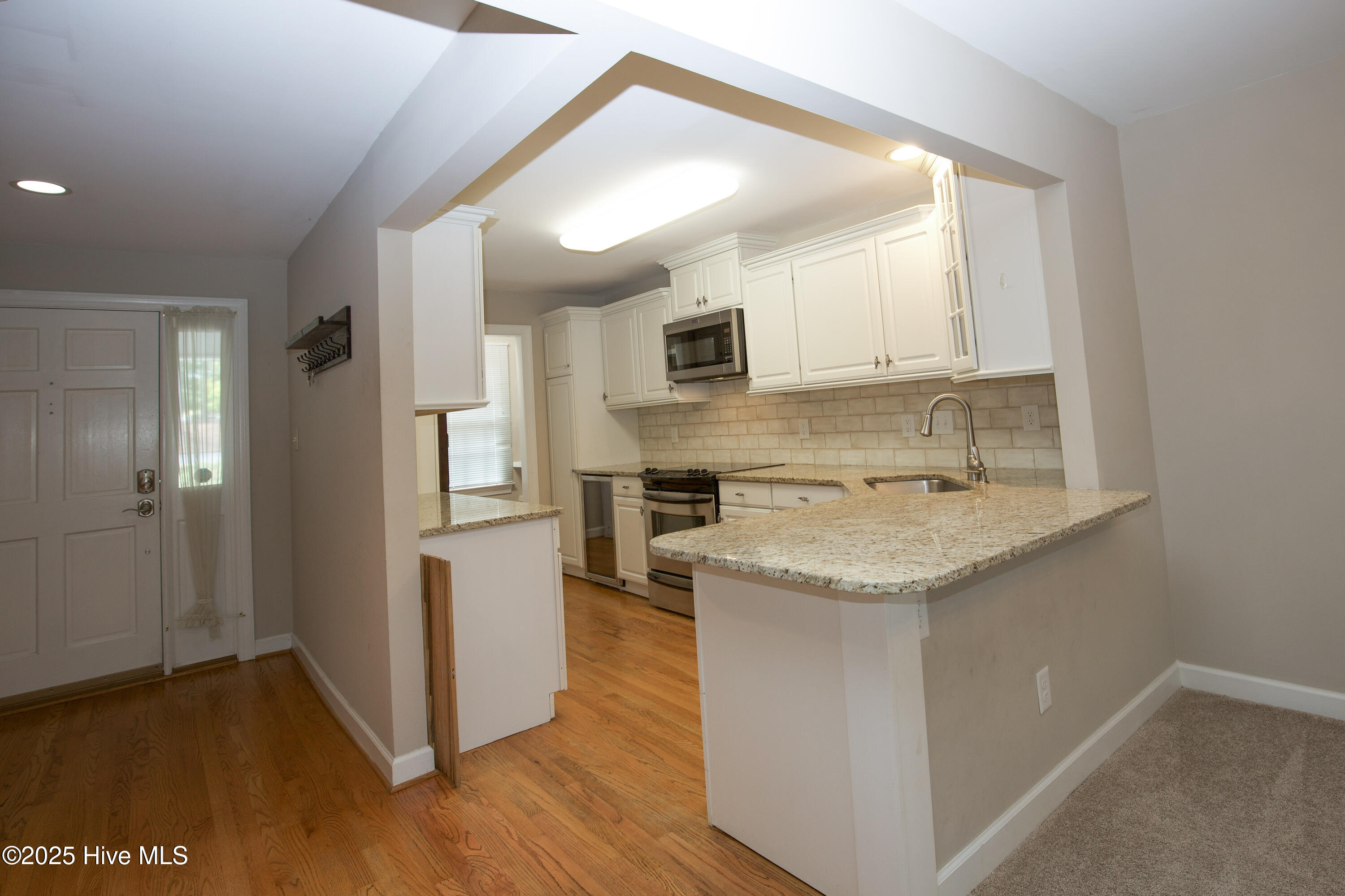 175 N Knoll Road Property Photo 6