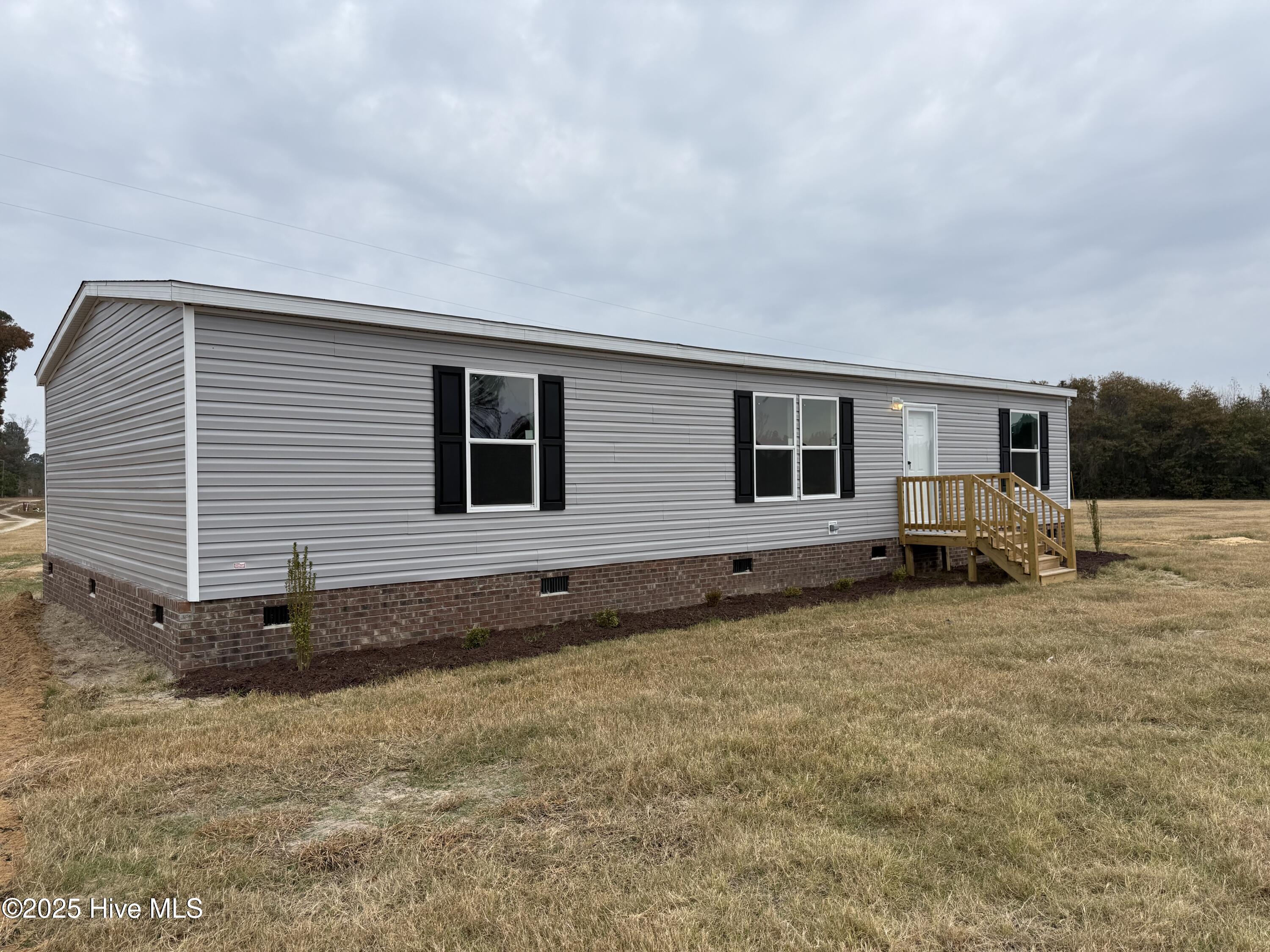 2227 Twisted Hickory Road Property Photo 2