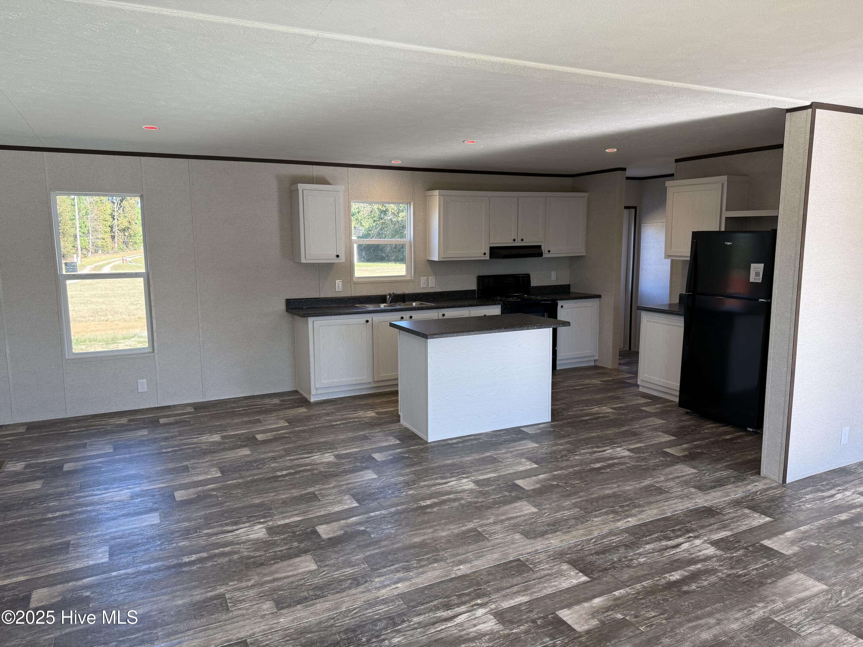 2227 Twisted Hickory Road Property Photo 6