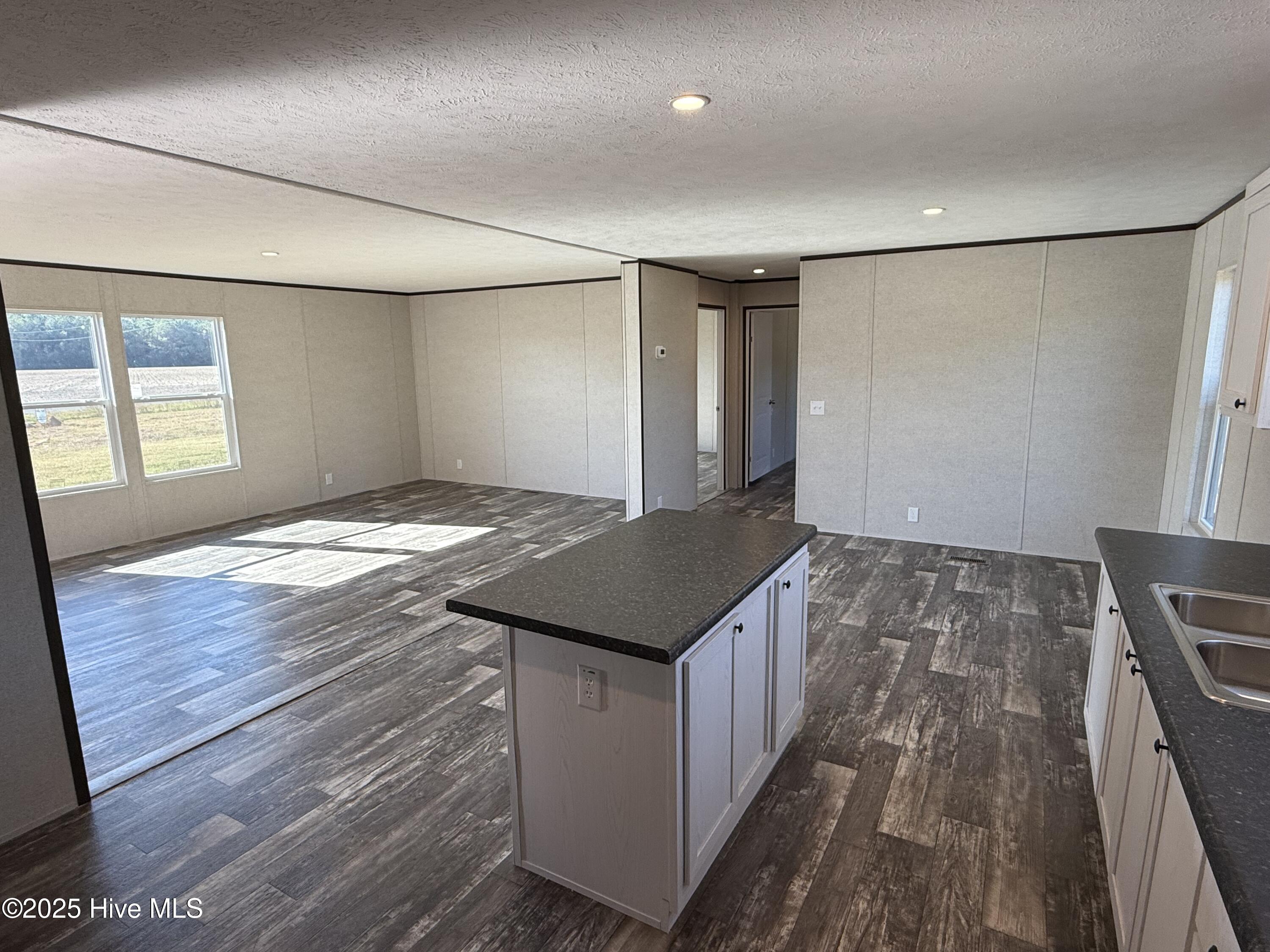 2227 Twisted Hickory Road Property Photo 9