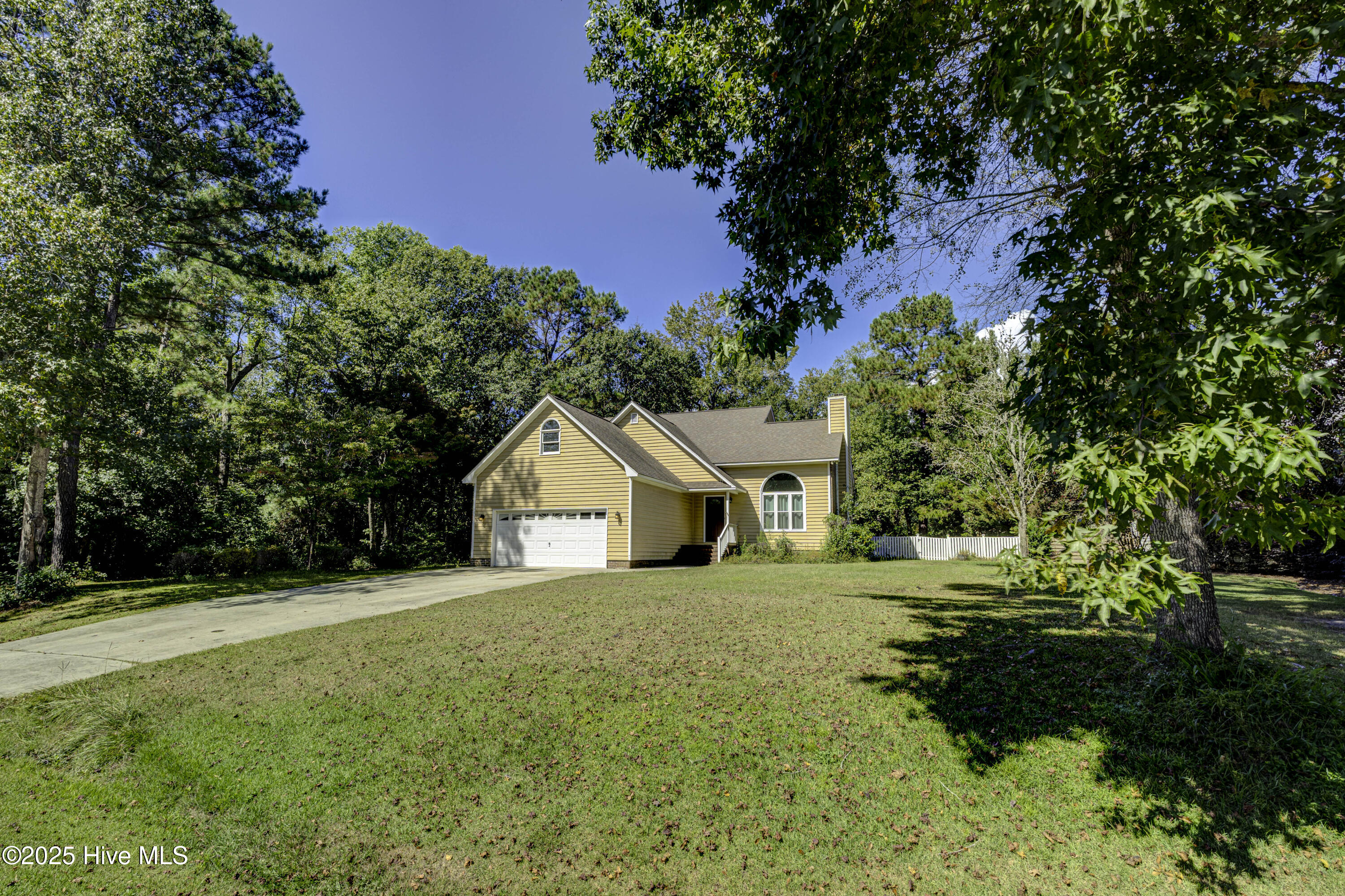 607 Trace Drive Property Photo 1